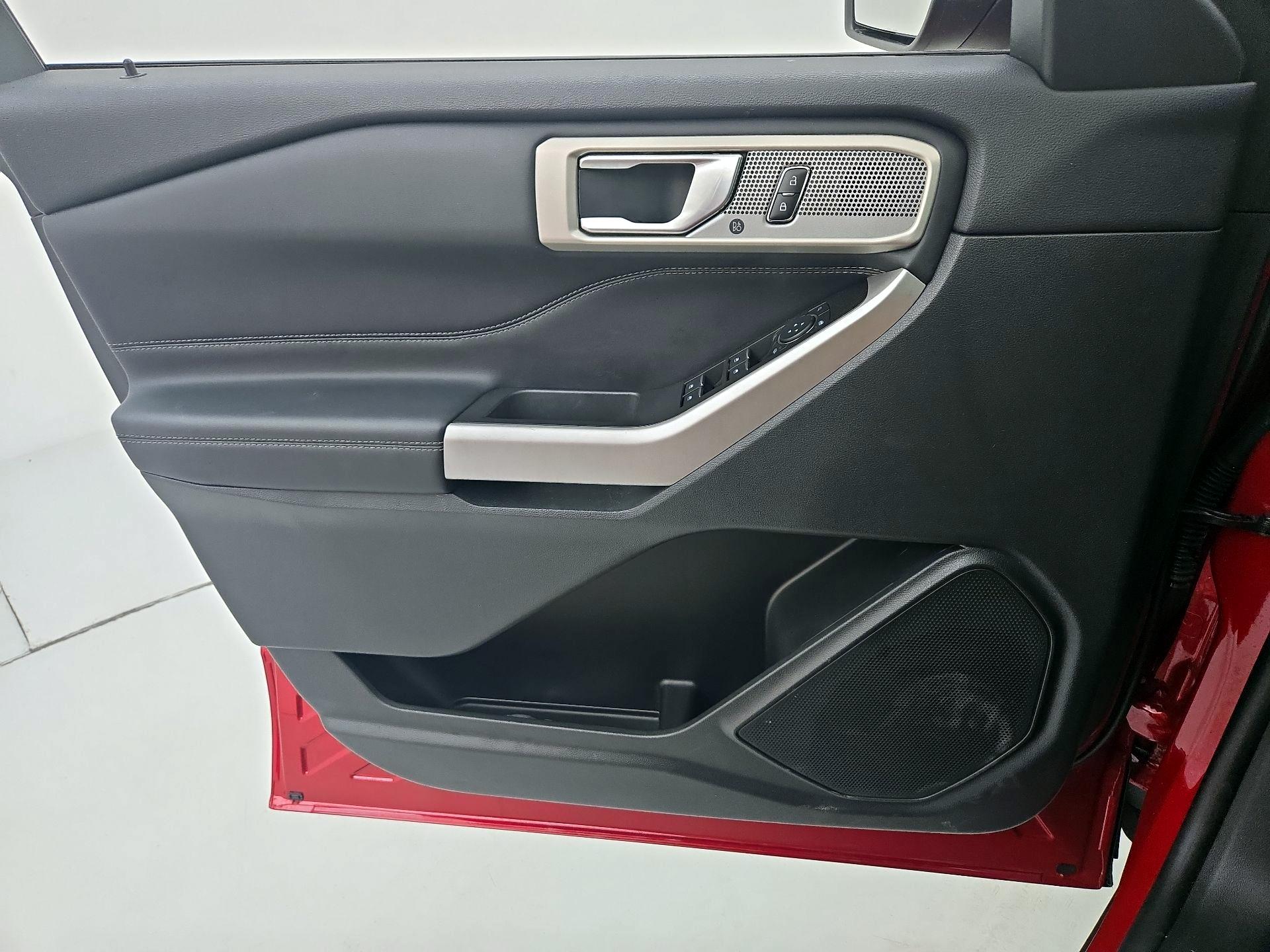 Thumbnail: 2023 Ford Explorer - 12