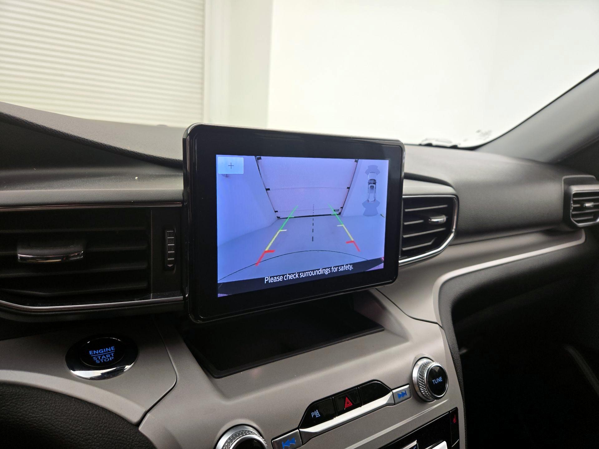 Thumbnail: 2023 Ford Explorer - 15