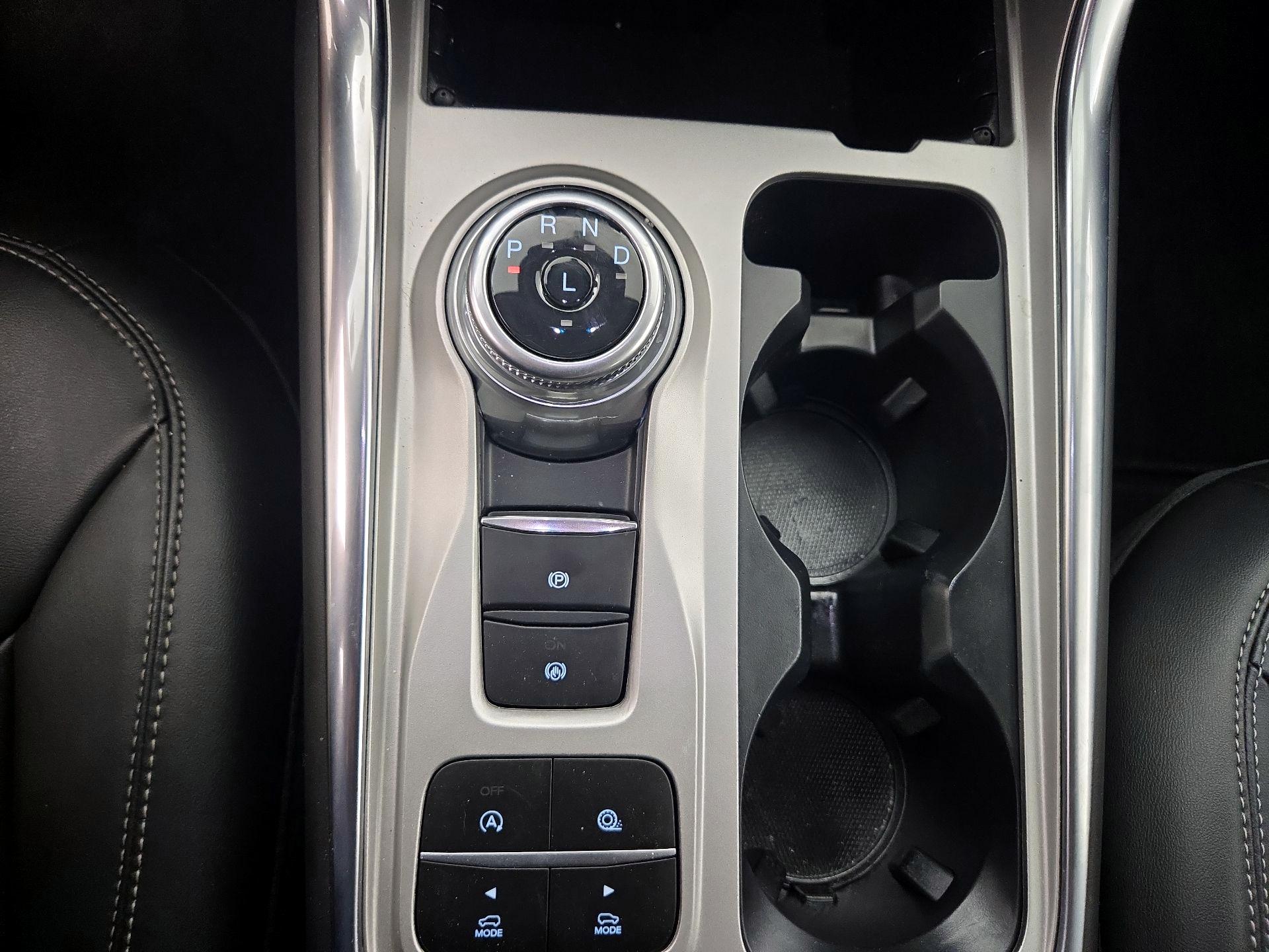 Thumbnail: 2023 Ford Explorer - 18