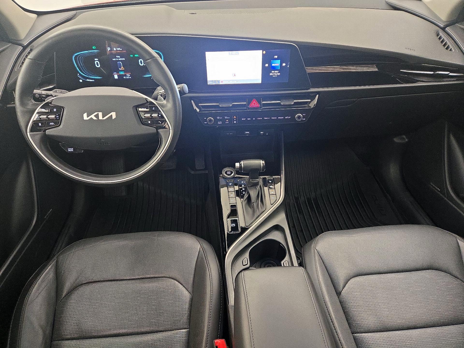 Thumbnail: 2023 Kia Niro - 9