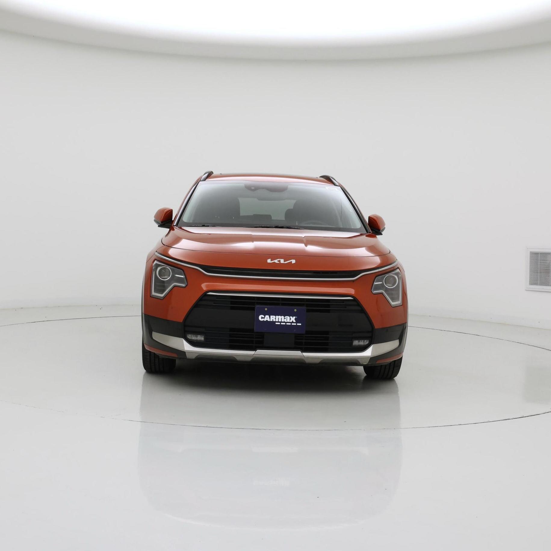 Thumbnail: 2023 Kia Niro - 5