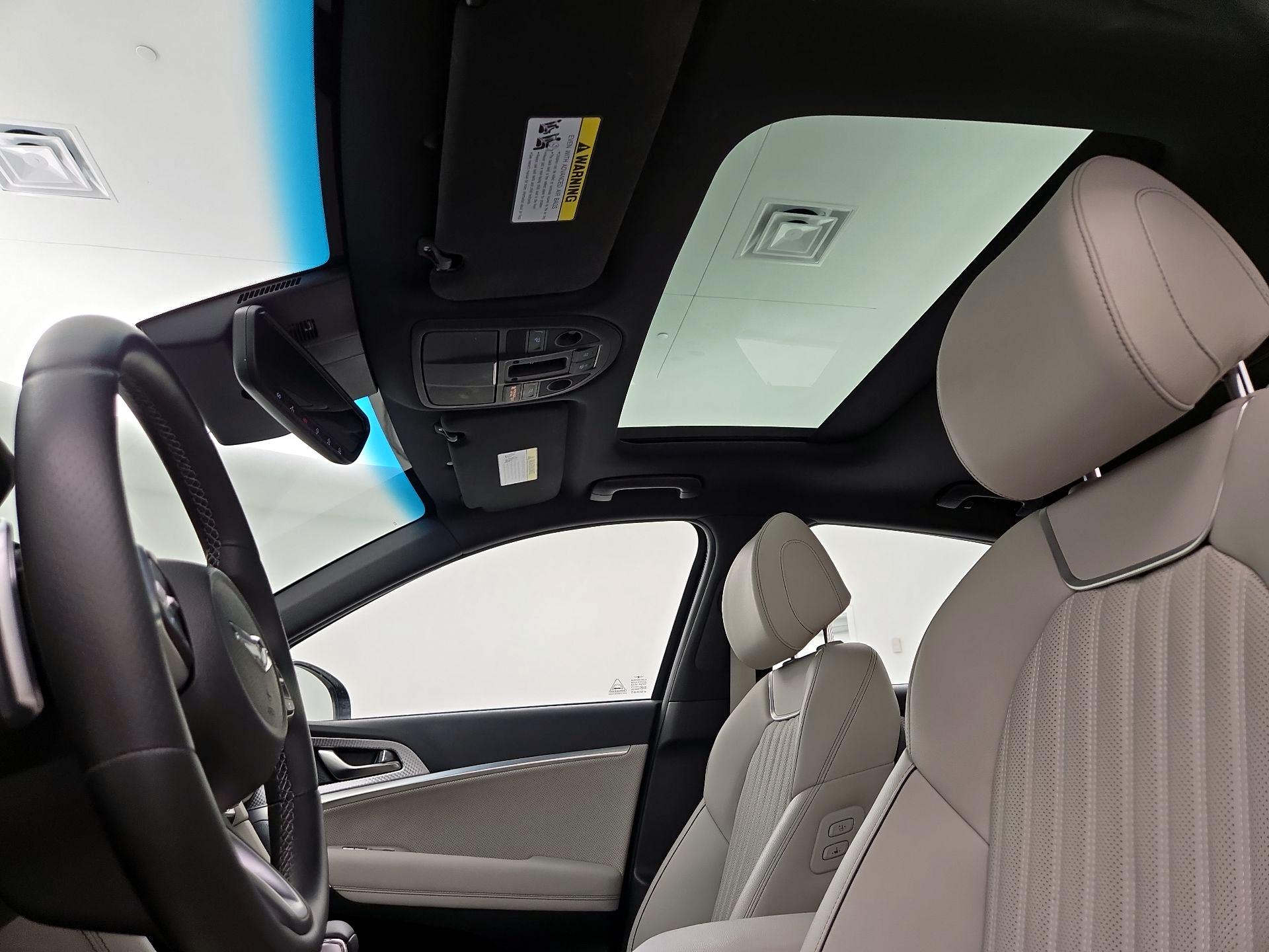 Thumbnail: 2023 Genesis G70 - 20