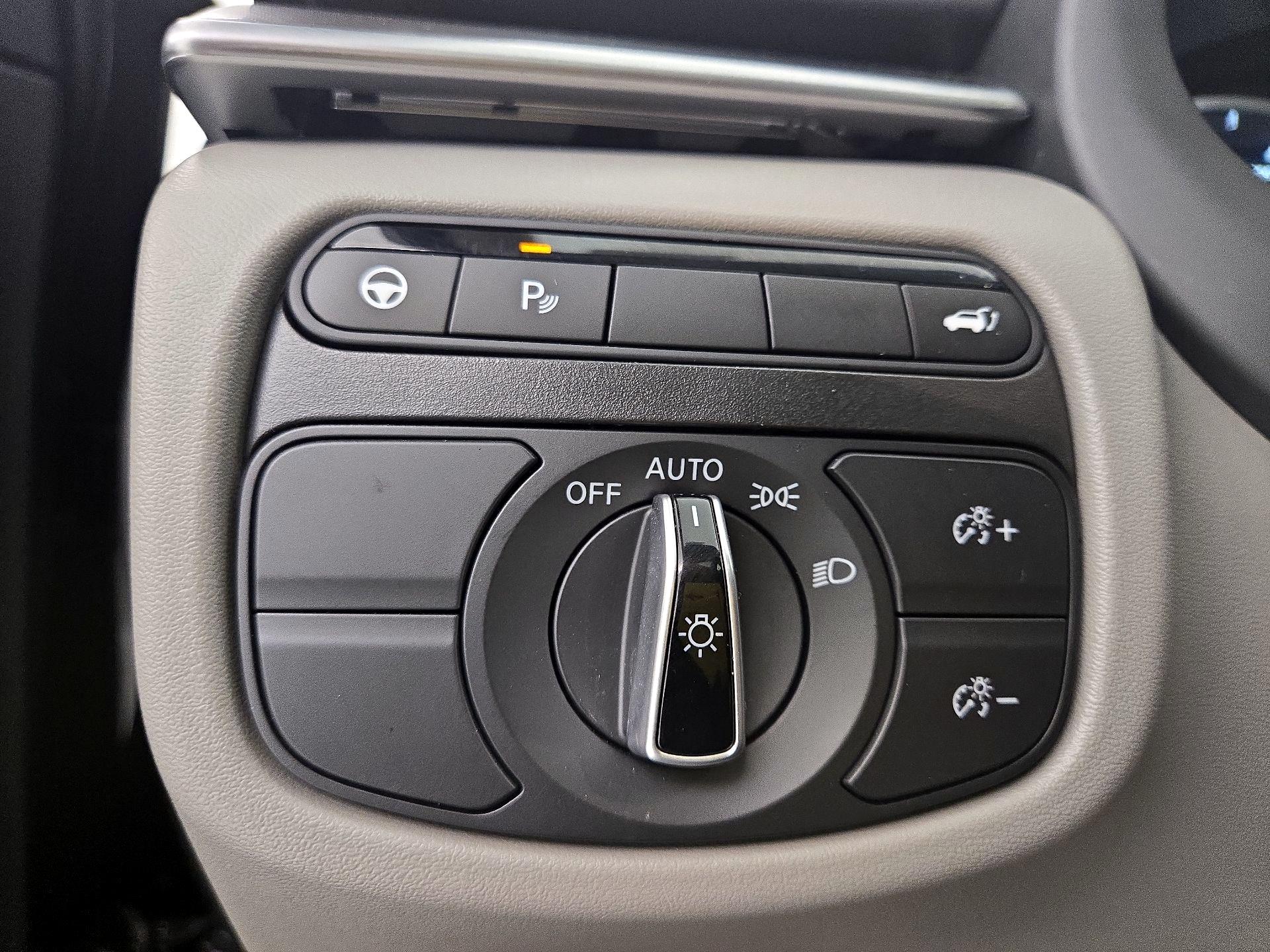 Thumbnail: 2024 INFINITI QX50 - 13