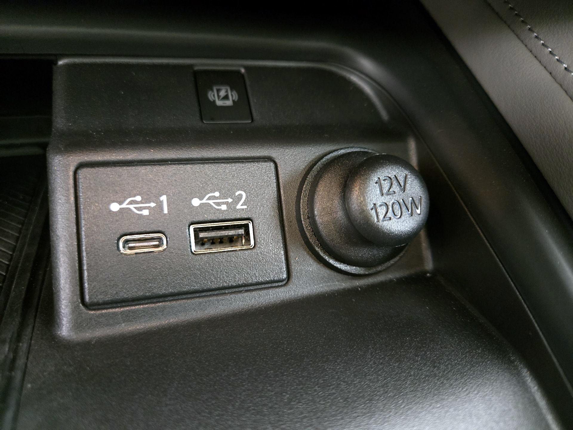 Thumbnail: 2024 INFINITI QX50 - 18