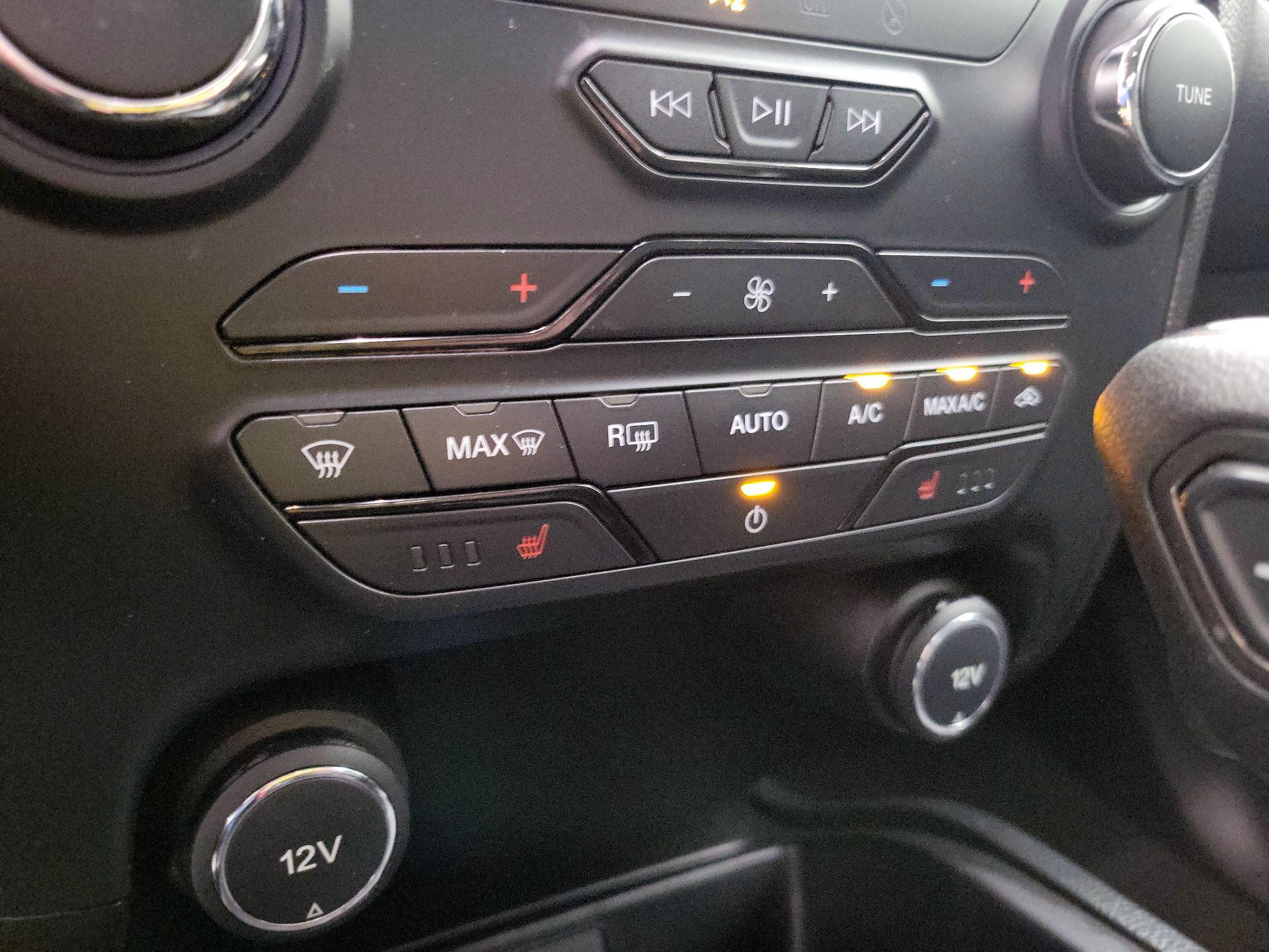 Thumbnail: 2021 Ford Ranger - 17