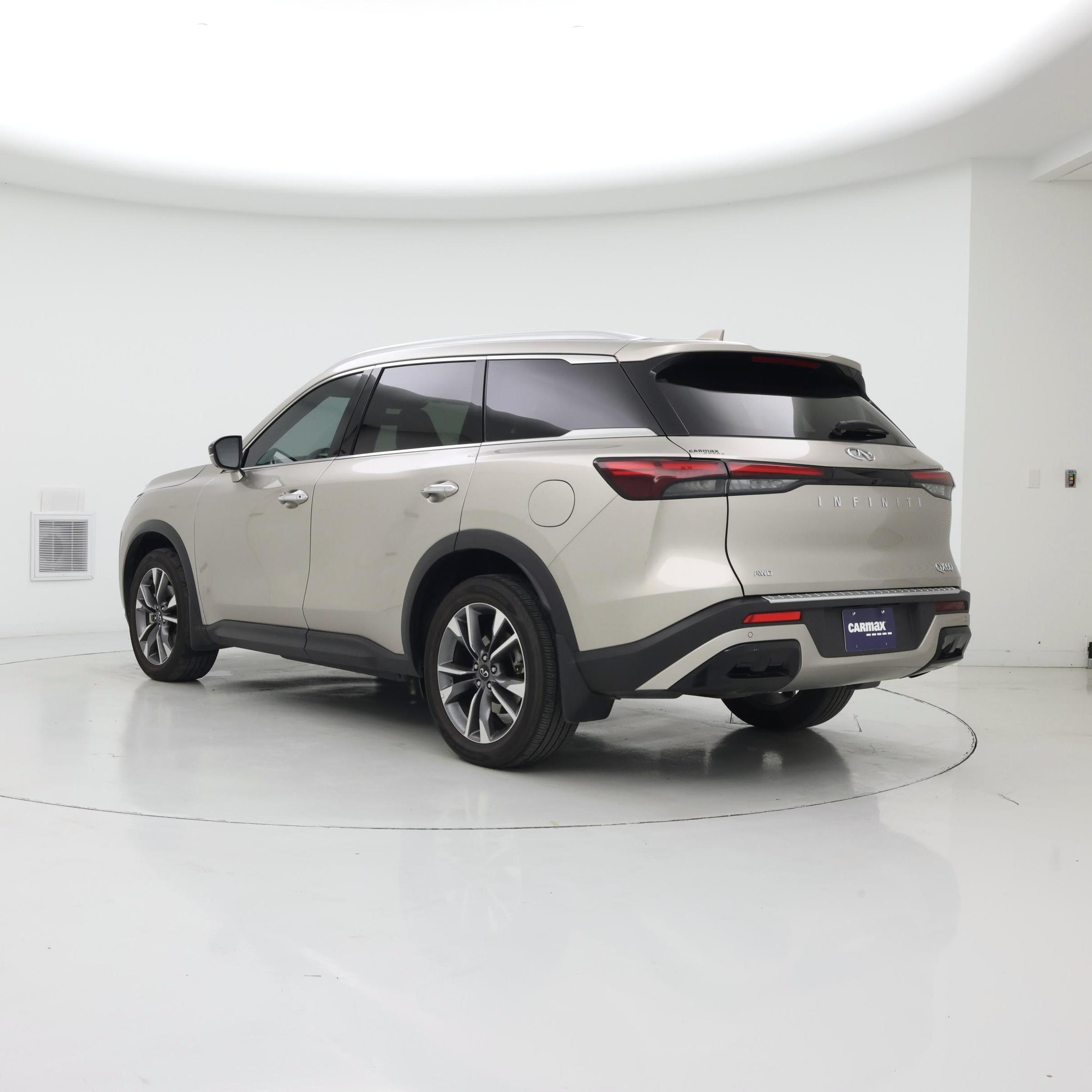 Thumbnail: 2023 INFINITI QX60 - 2