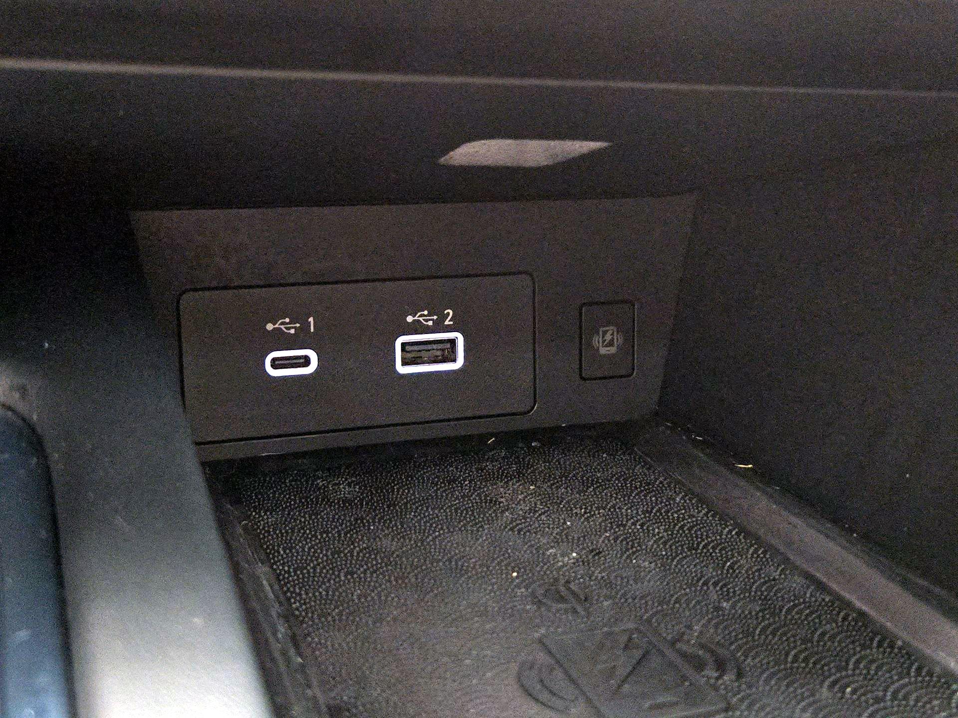 Thumbnail: 2023 INFINITI QX60 - 19