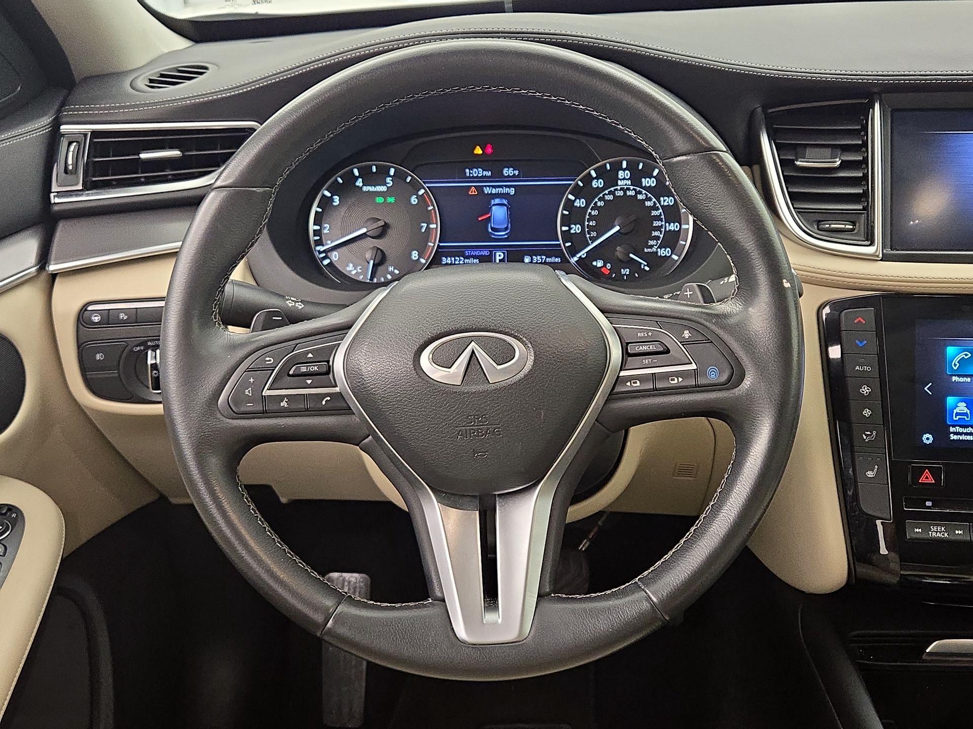Thumbnail: 2022 INFINITI QX50 - 10