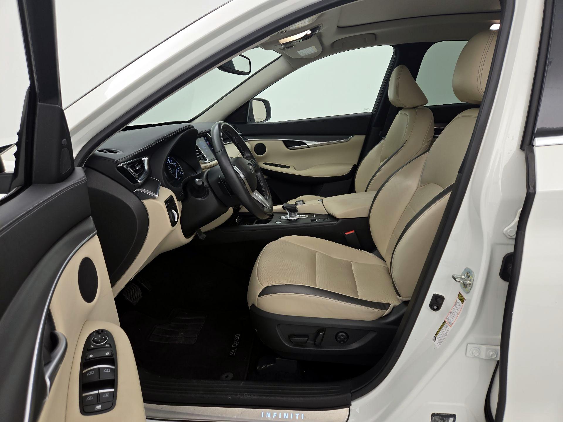 Thumbnail: 2022 INFINITI QX50 - 11