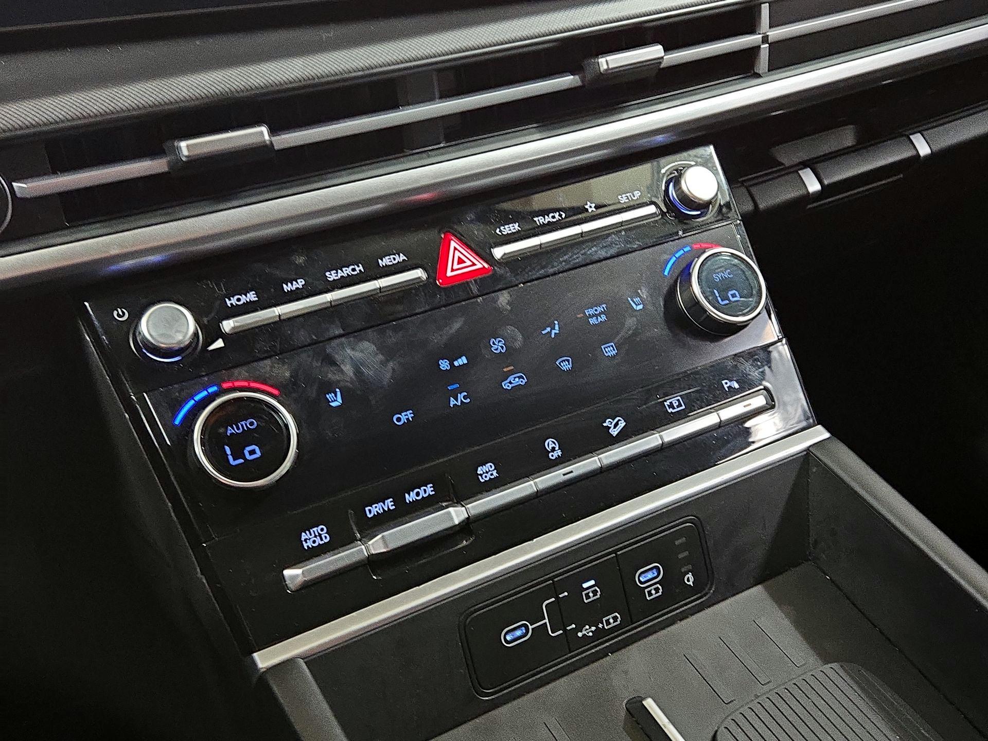 Thumbnail: 2024 Hyundai Santa Fe - 17