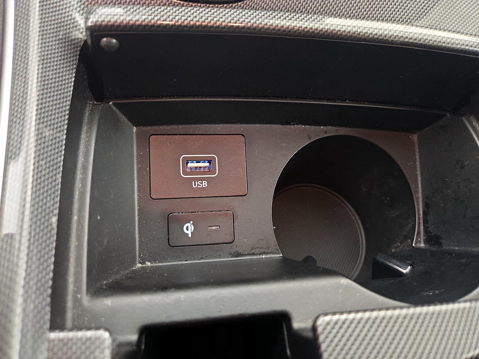 Thumbnail: 2023 Hyundai Santa Fe - 19