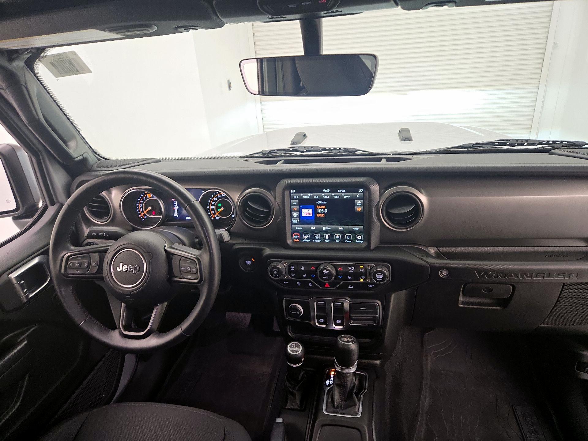Thumbnail: 2023 Jeep Wrangler - 9