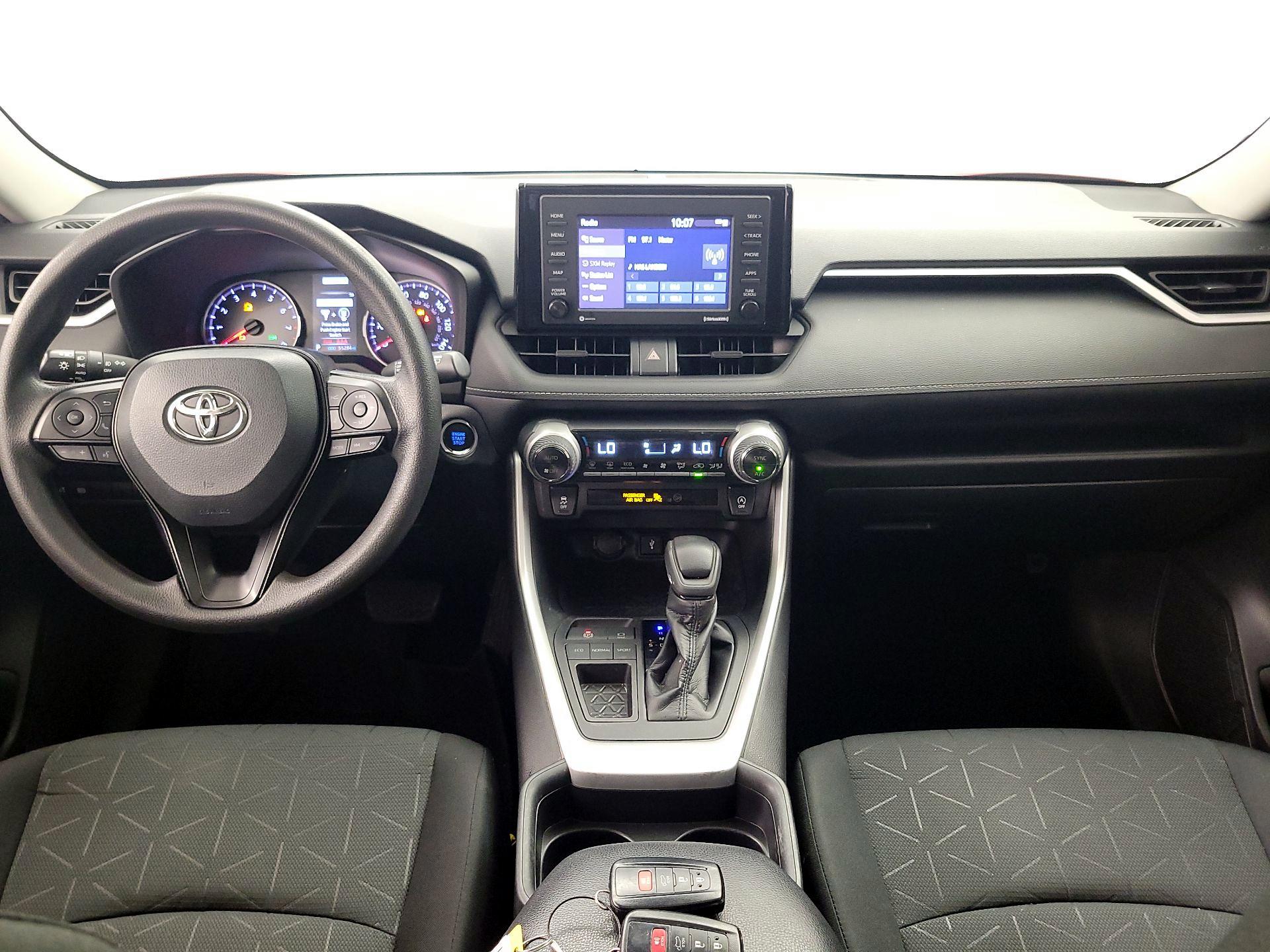 Thumbnail: 2020 Toyota RAV4 - 9