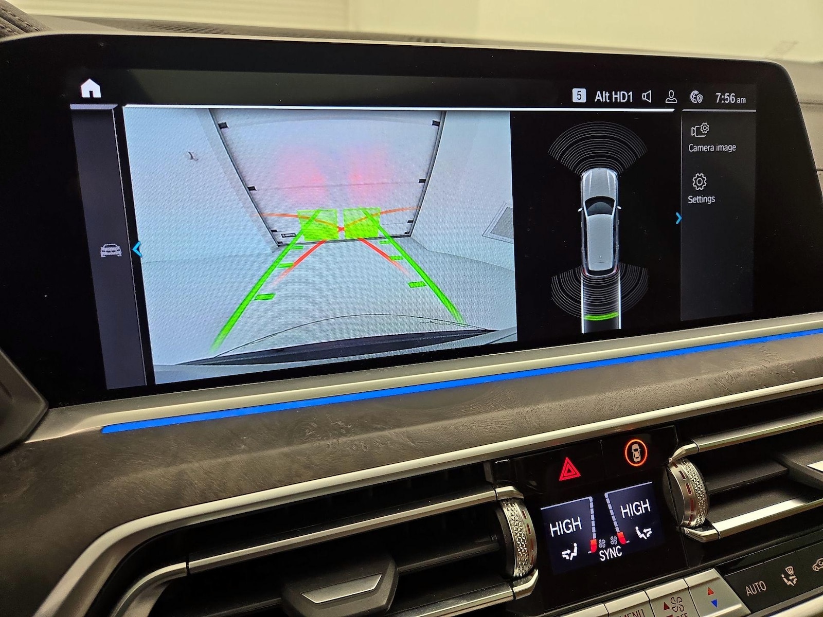 2023 BMW X5 45e - Photo 16