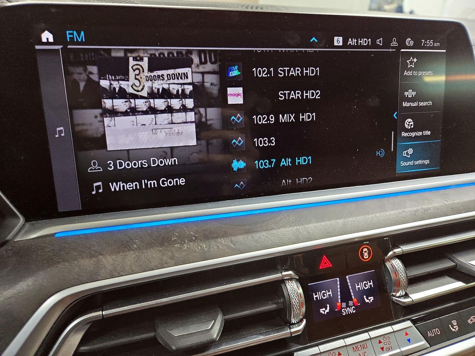 2023 BMW X5 45e - Photo 17