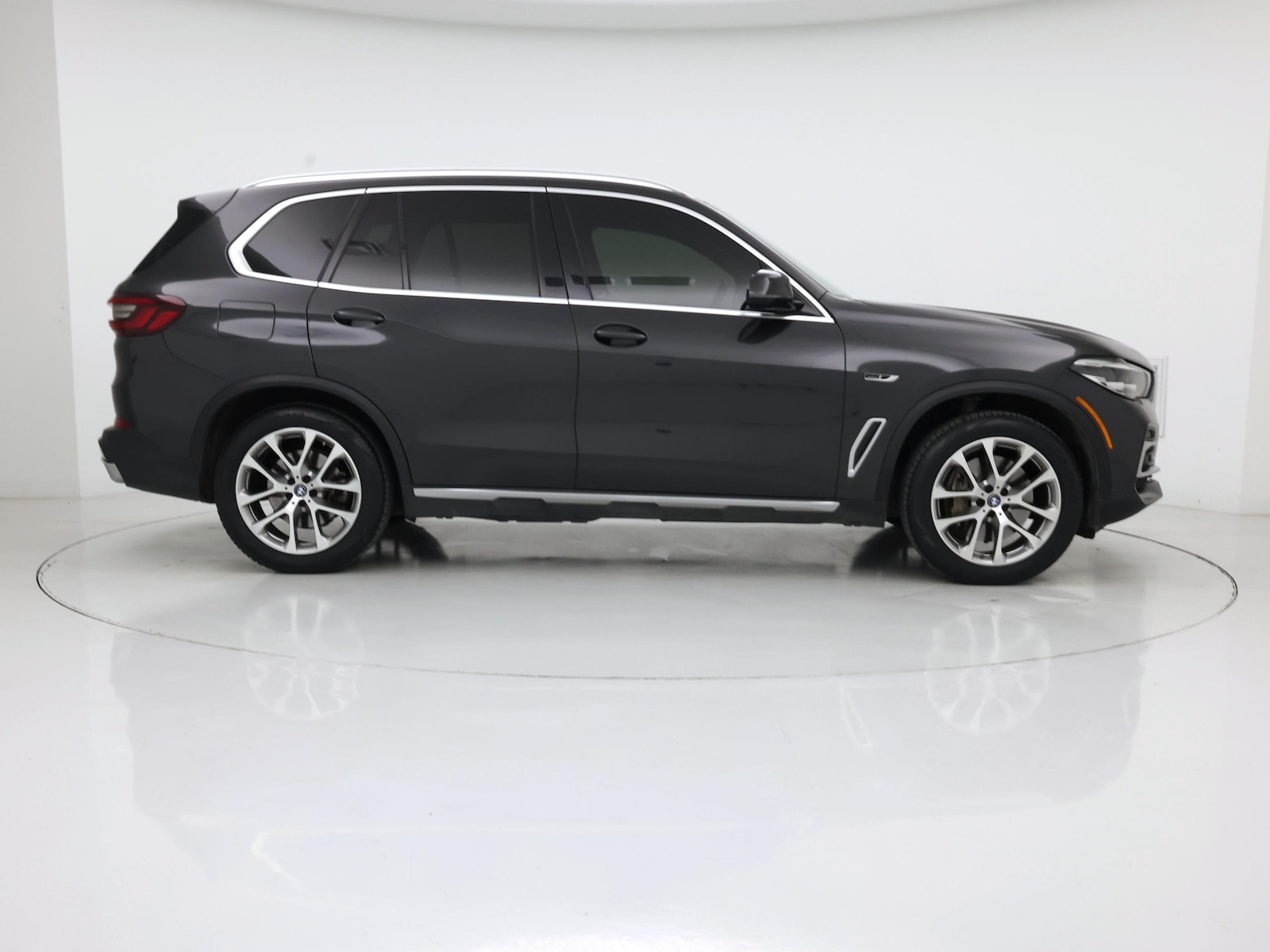 2023 BMW X5 45e - Photo 8