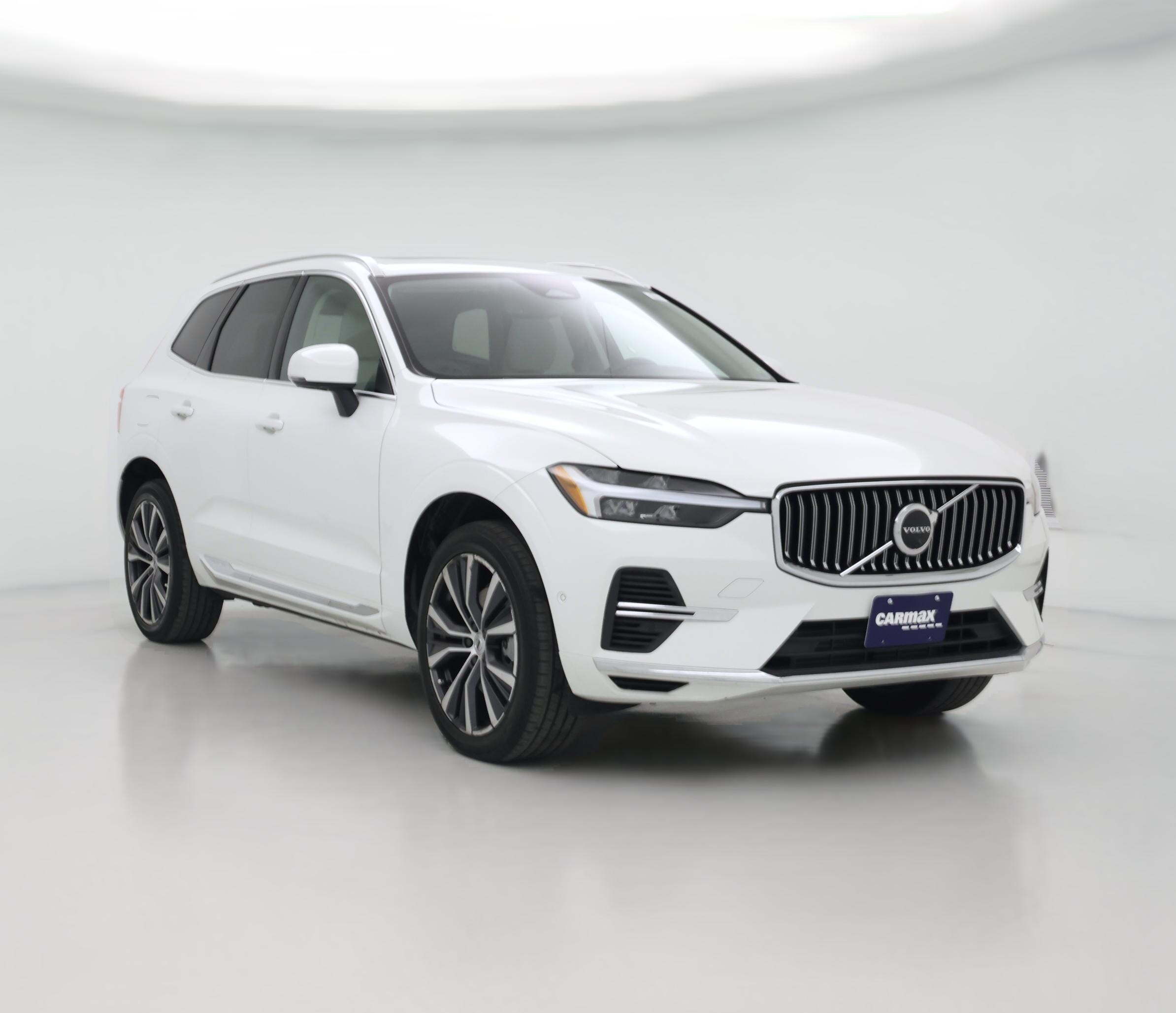 Thumbnail: 2022 Volvo XC60 - 1