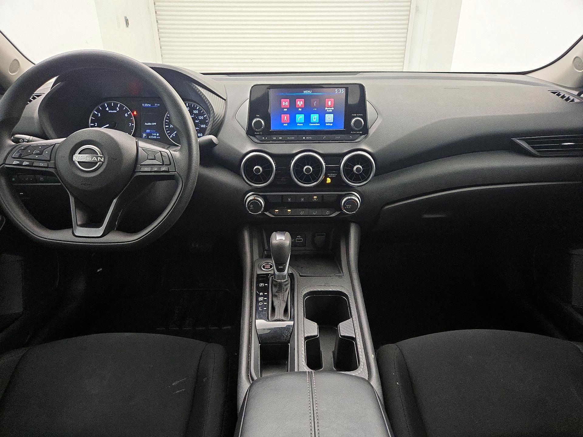 Thumbnail: 2024 Nissan Sentra - 9