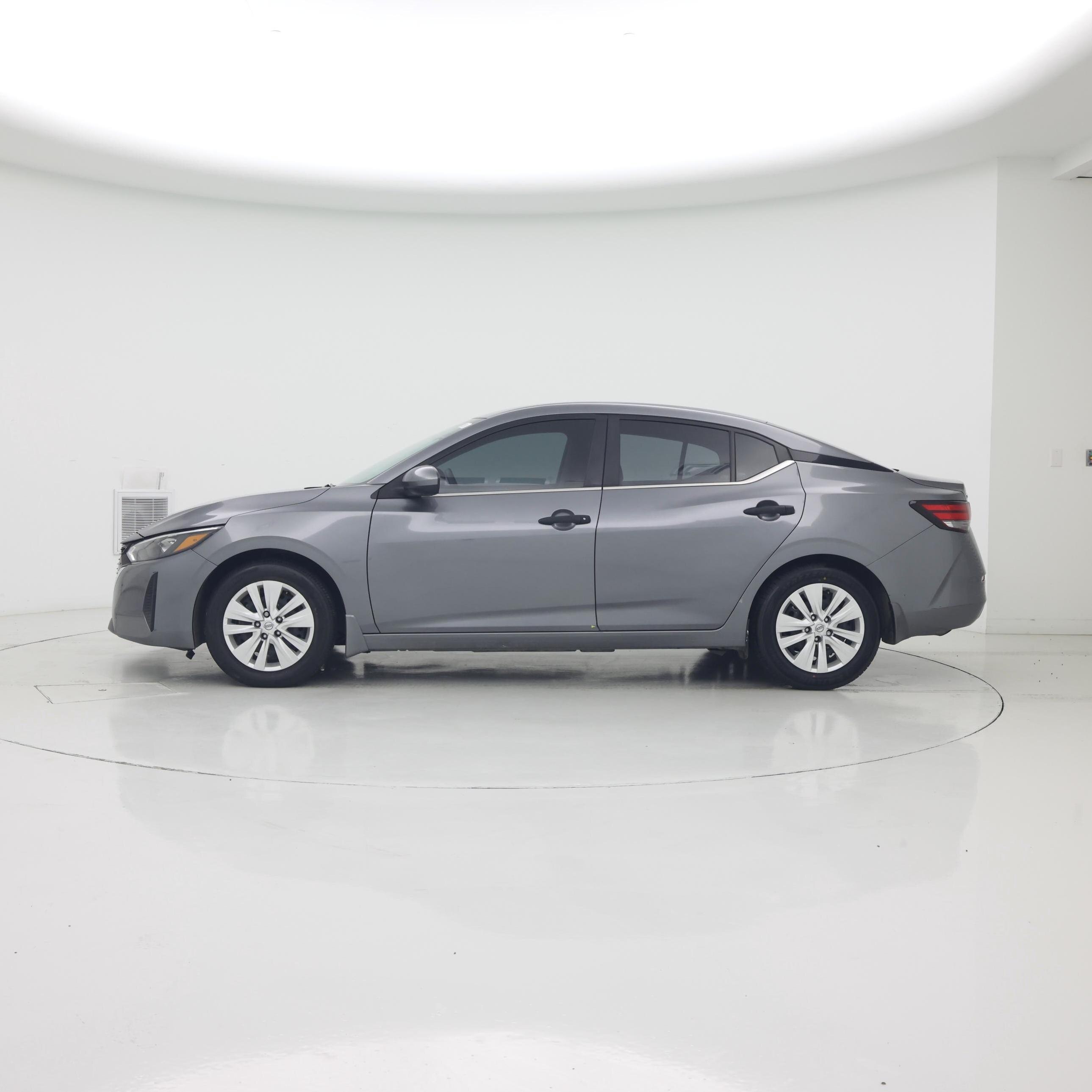 Thumbnail: 2024 Nissan Sentra - 3