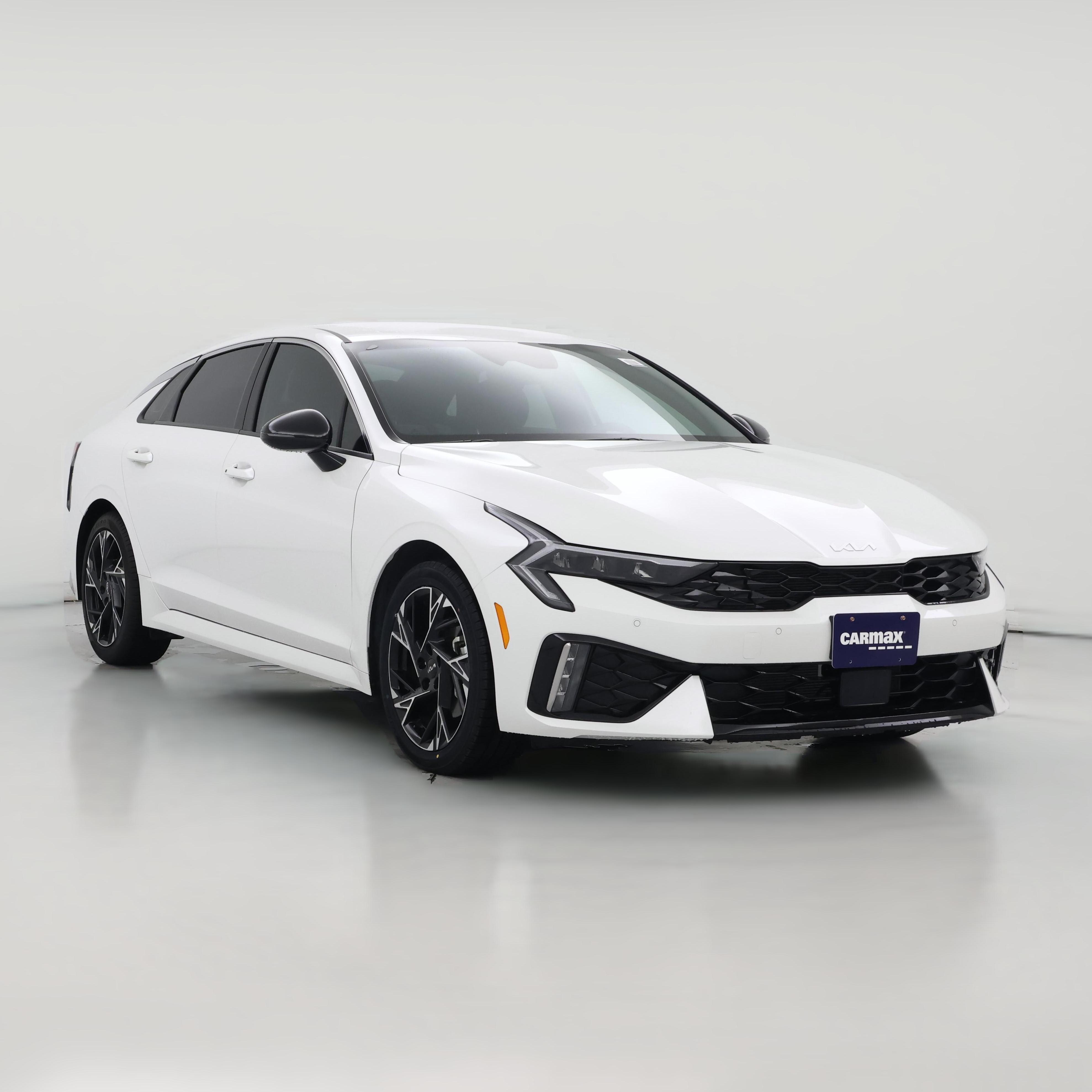 Thumbnail: 2025 Kia K5 - 1