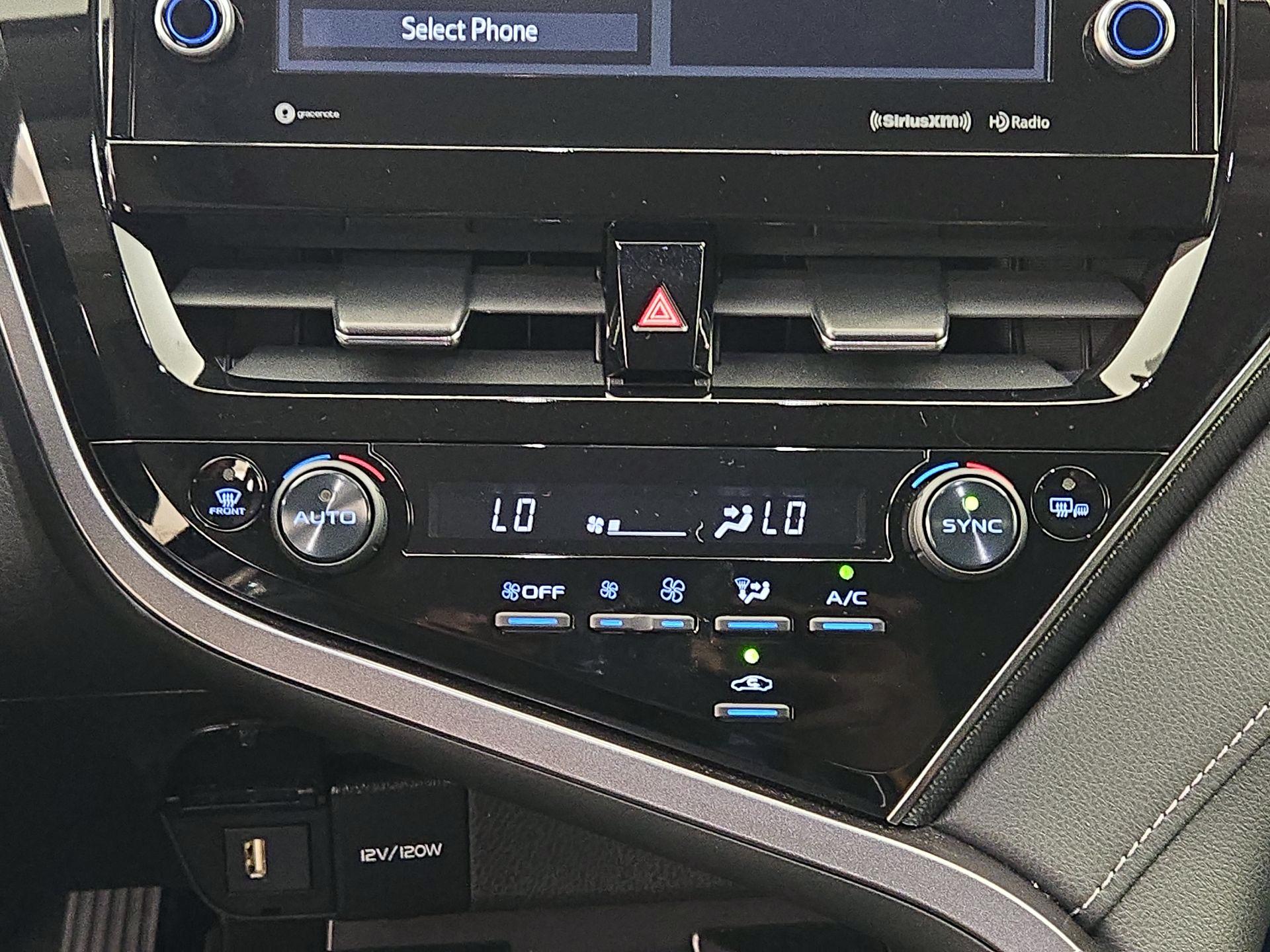 Thumbnail: 2024 Toyota Camry - 16