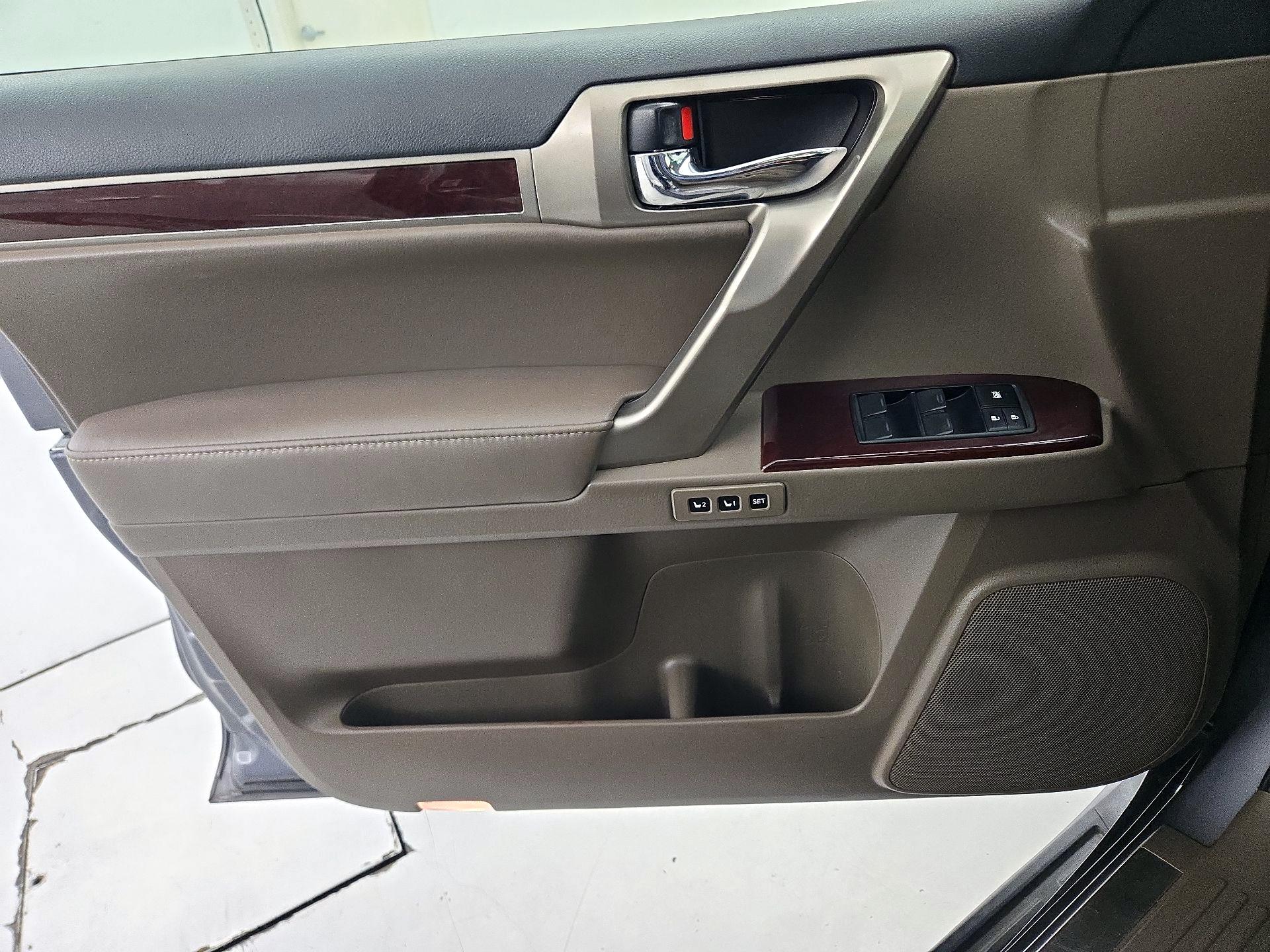 Thumbnail: 2018 Lexus GX - 12