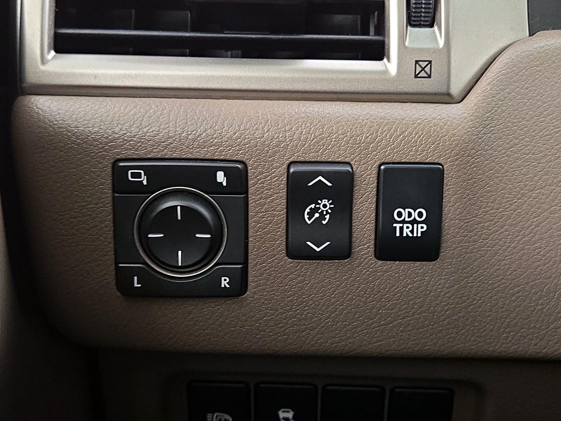 Thumbnail: 2018 Lexus GX - 13