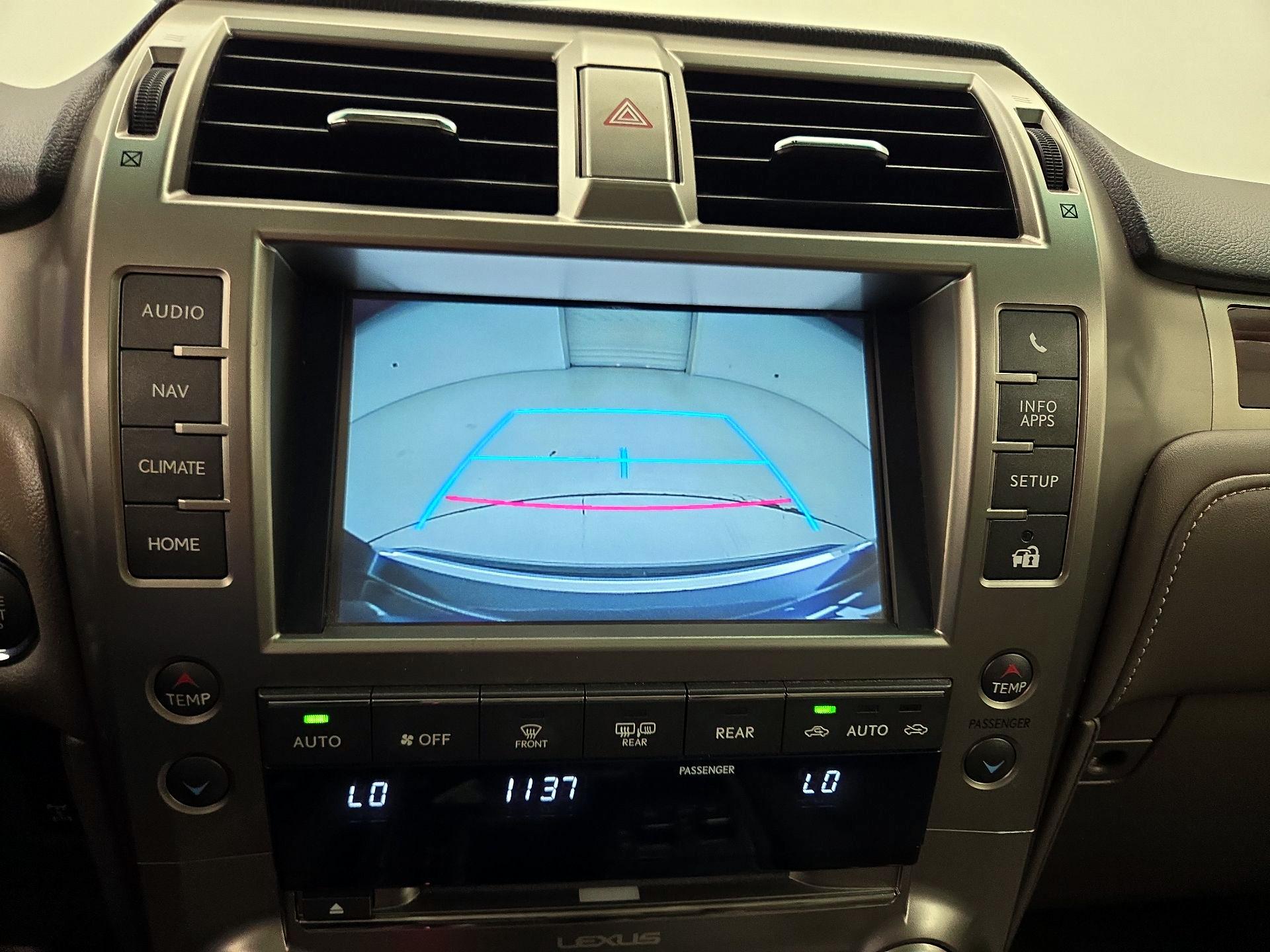 Thumbnail: 2018 Lexus GX - 15