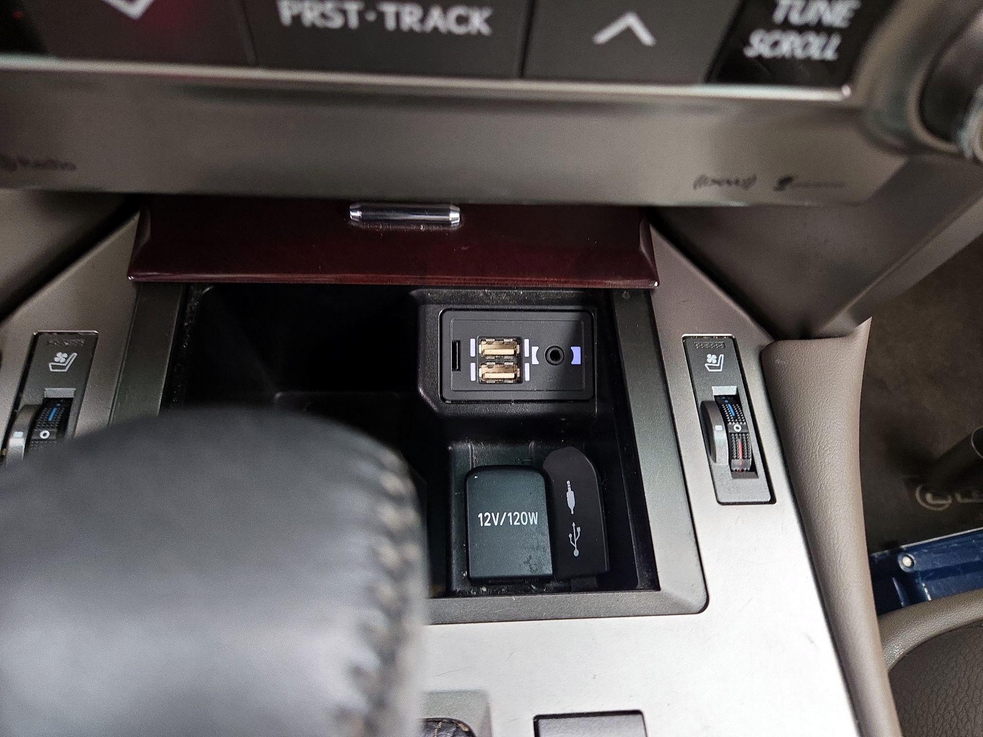 Thumbnail: 2018 Lexus GX - 19