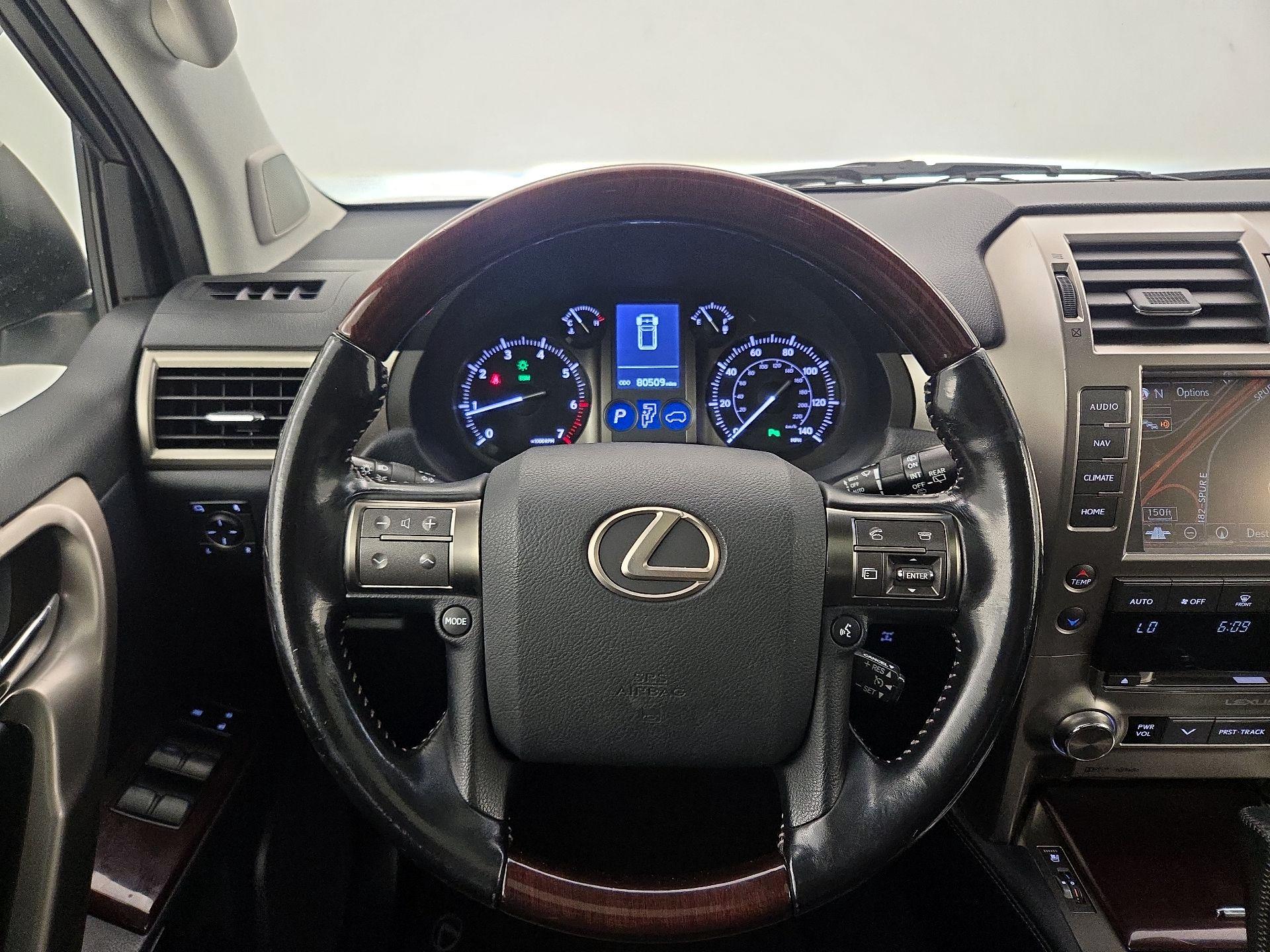 Thumbnail: 2019 Lexus GX - 10