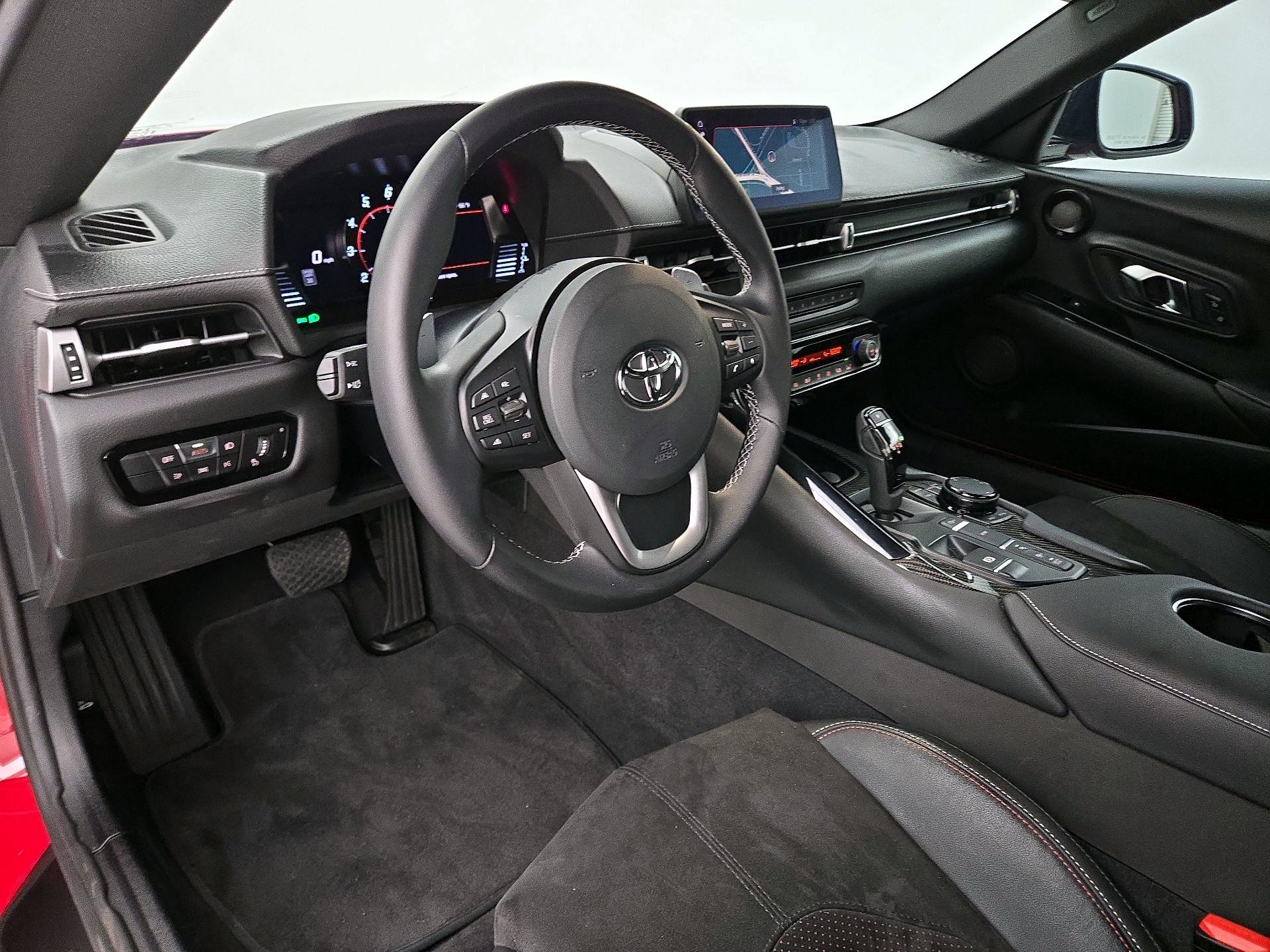 Thumbnail: 2025 Toyota Supra - 9