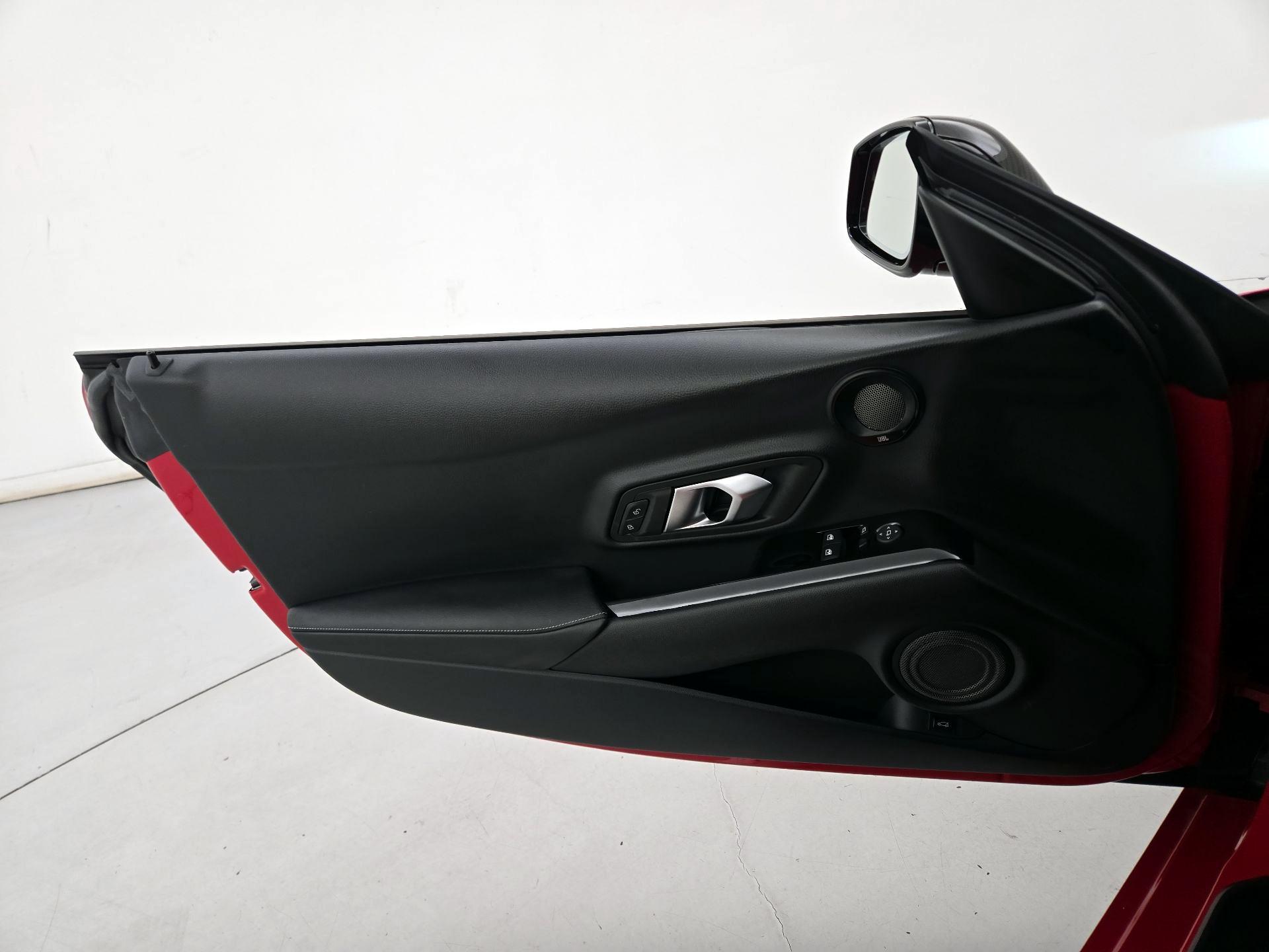 Thumbnail: 2025 Toyota Supra - 12