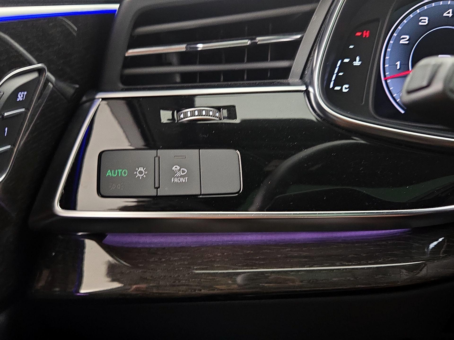 Thumbnail: 2025 Audi Q7 - 13