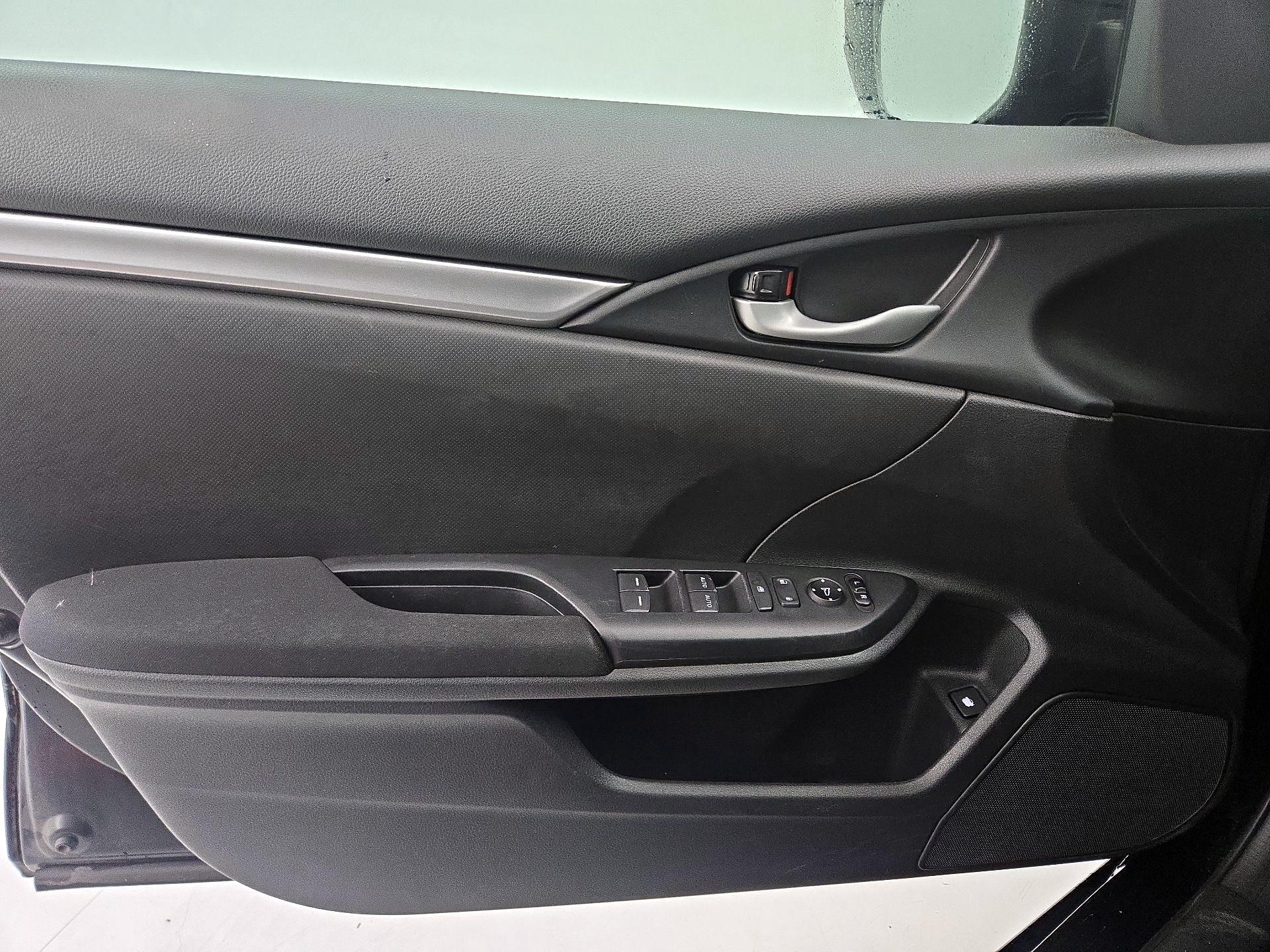 Thumbnail: 2020 Honda Civic - 12