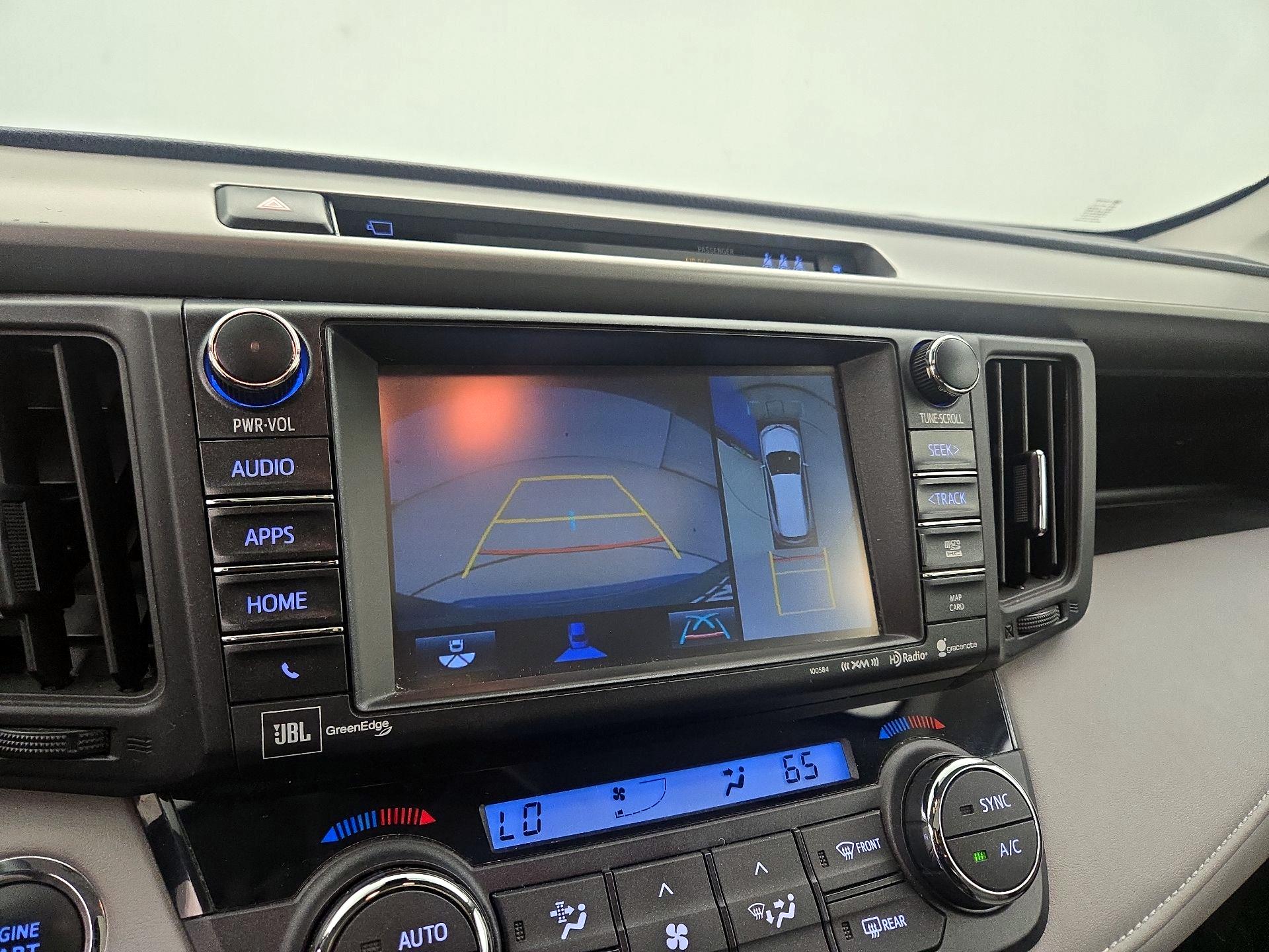 Thumbnail: 2017 Toyota RAV4 - 15