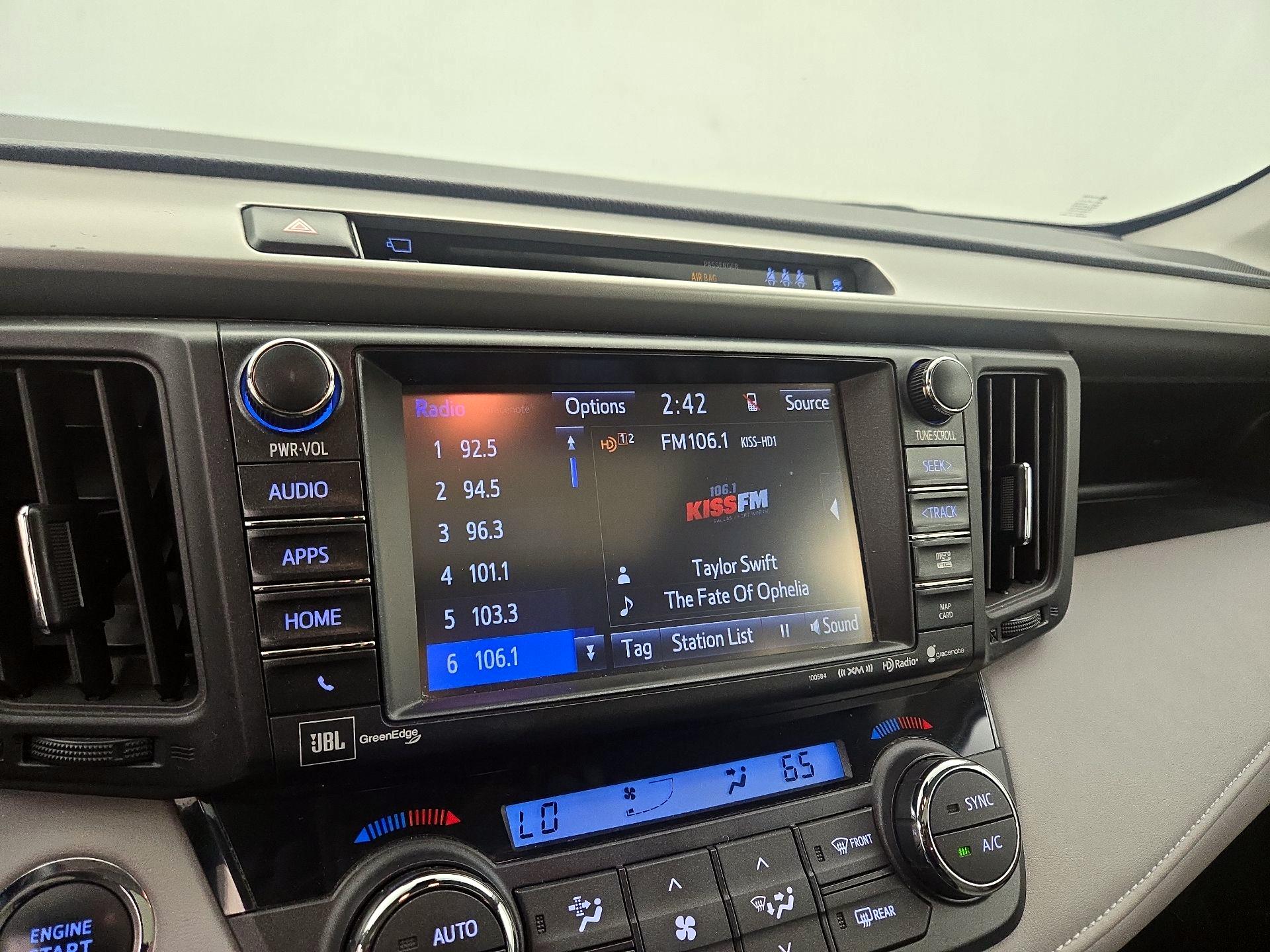 Thumbnail: 2017 Toyota RAV4 - 16