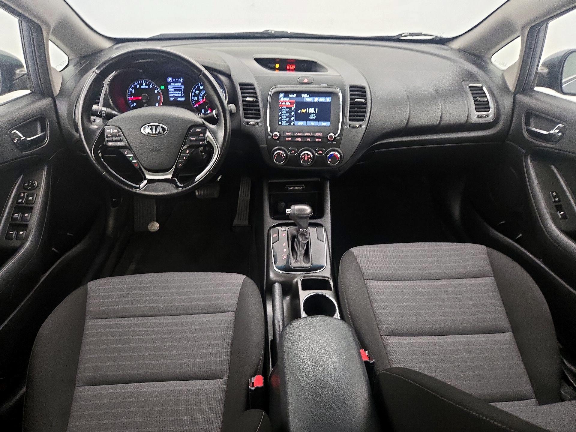 Thumbnail: 2018 Kia Forte - 9