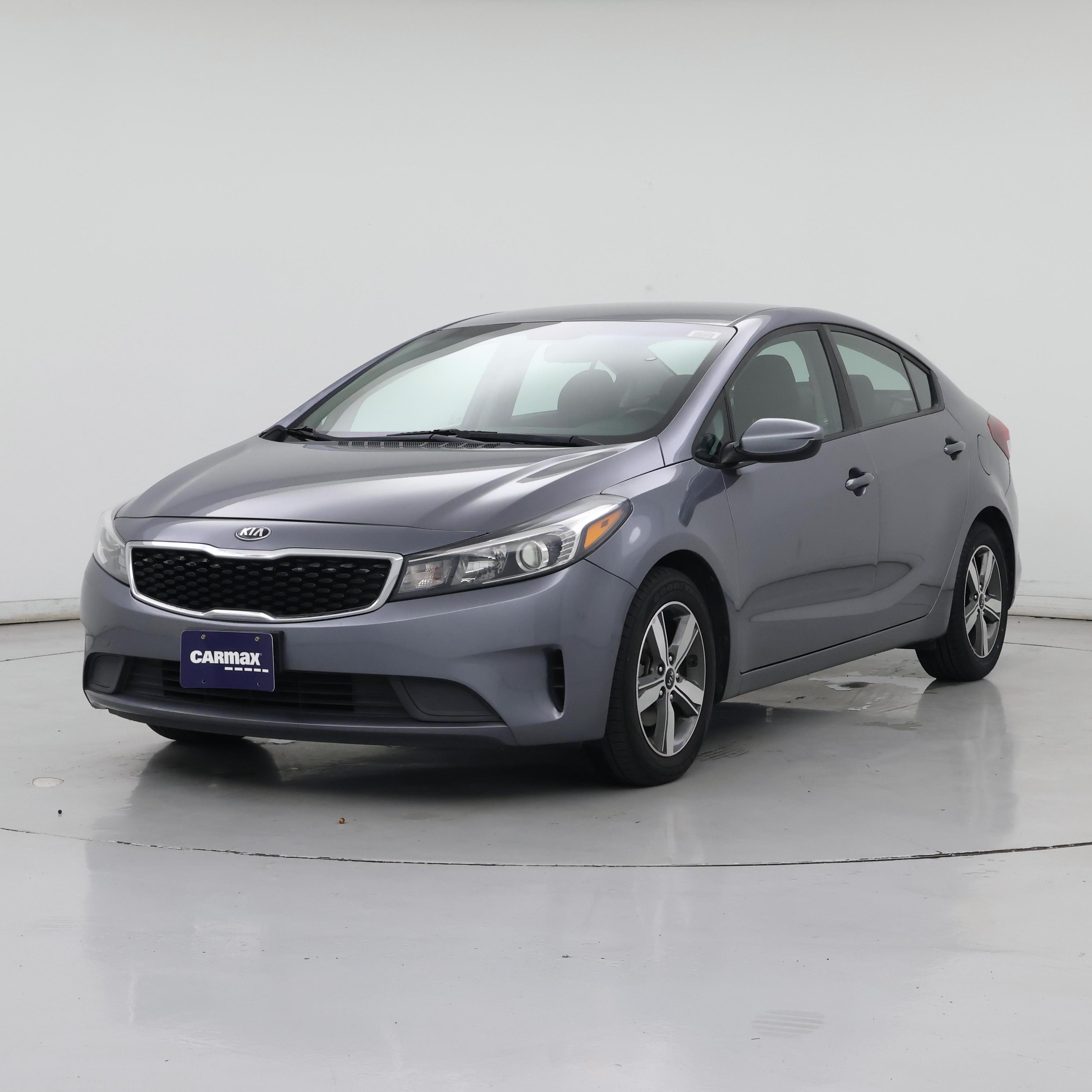 Thumbnail: 2018 Kia Forte - 4