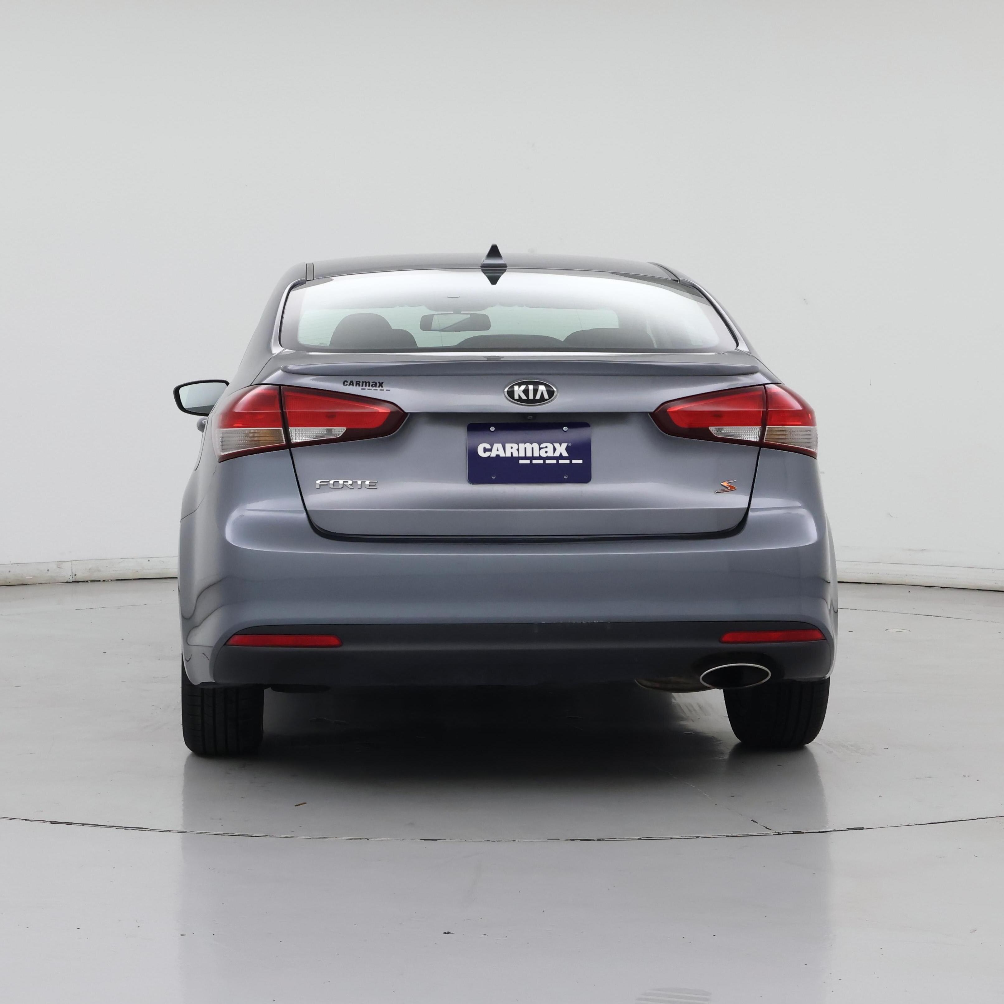 Thumbnail: 2018 Kia Forte - 6