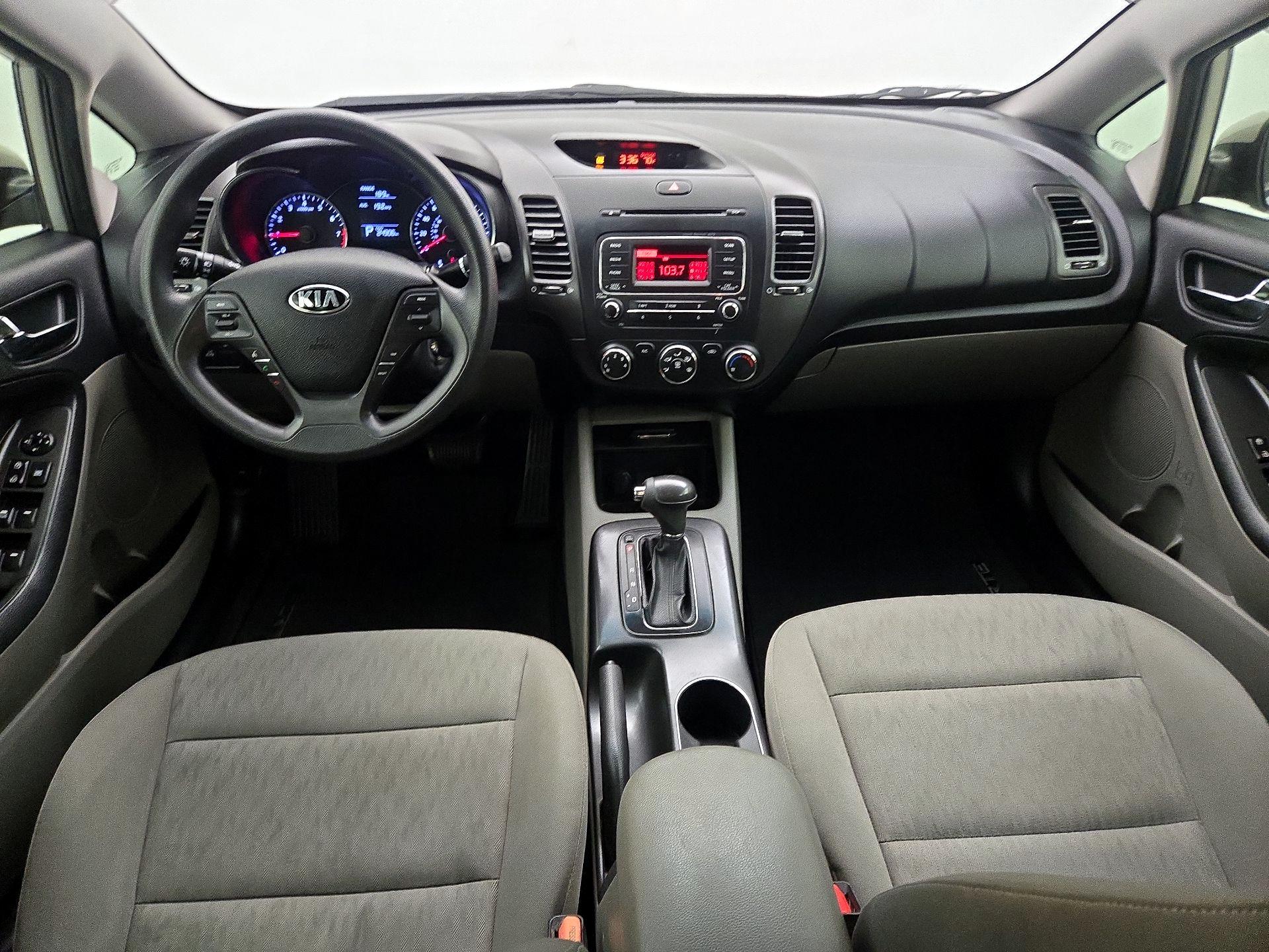 Thumbnail: 2015 Kia Forte - 9