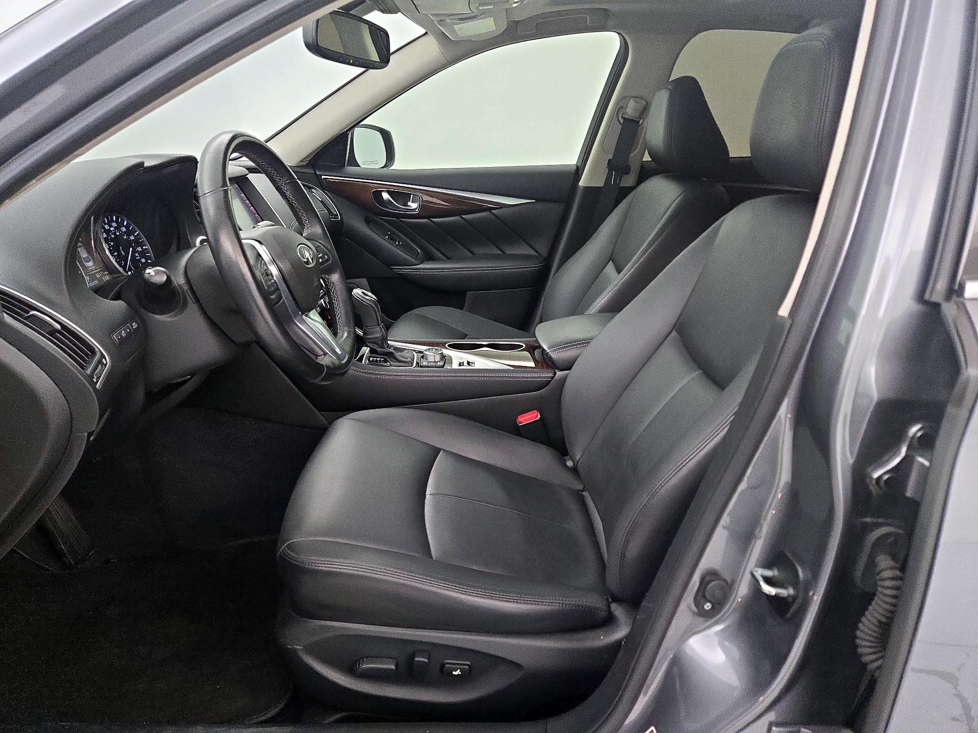 Thumbnail: 2018 INFINITI Q50 - 11