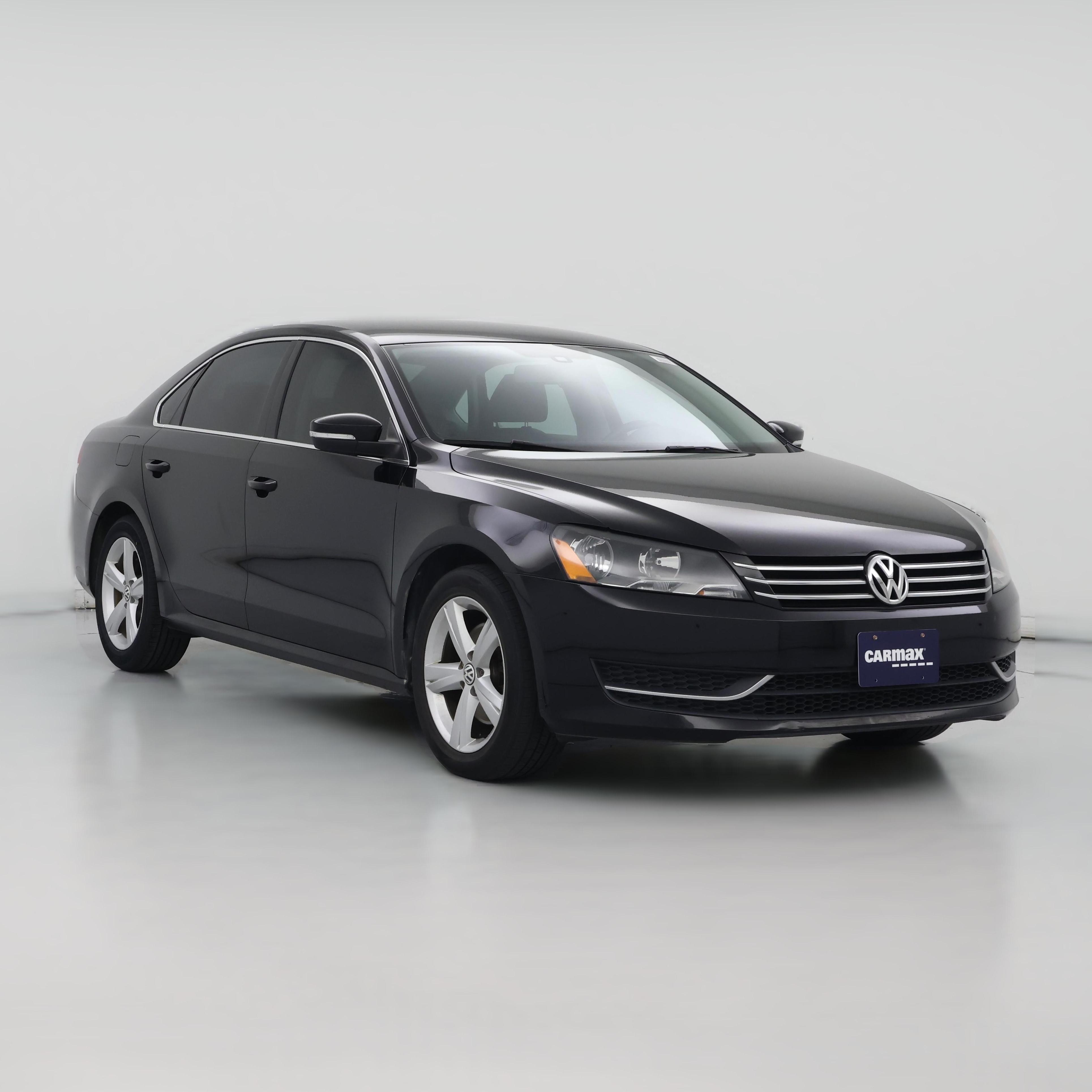 Thumbnail: 2015 Volkswagen Passat - 1