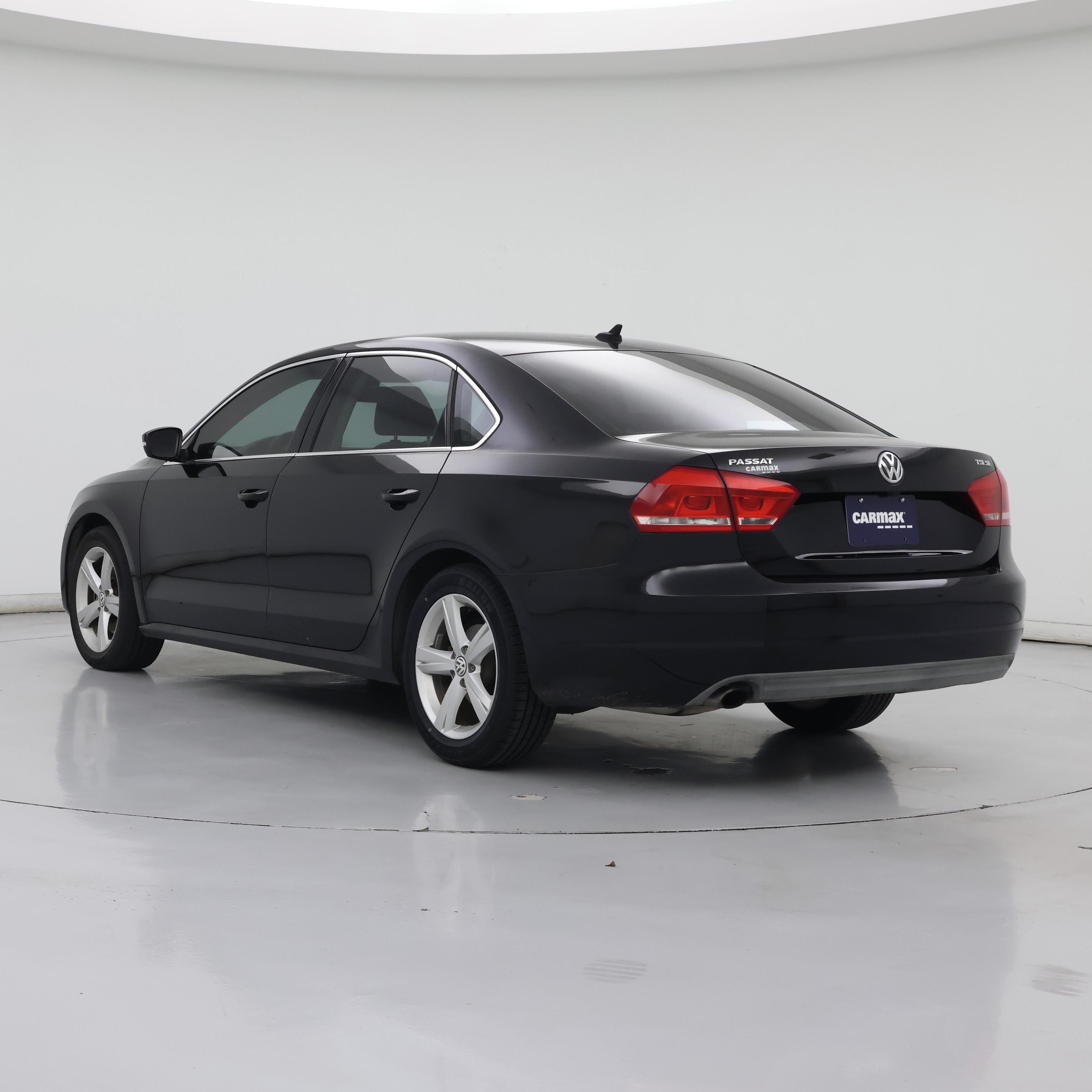 Thumbnail: 2015 Volkswagen Passat - 2
