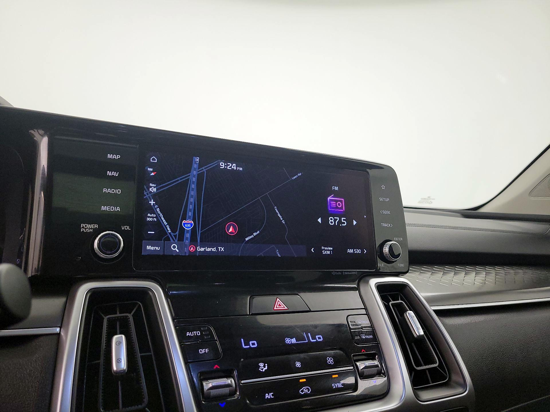 Thumbnail: 2022 Kia Sorento - 14