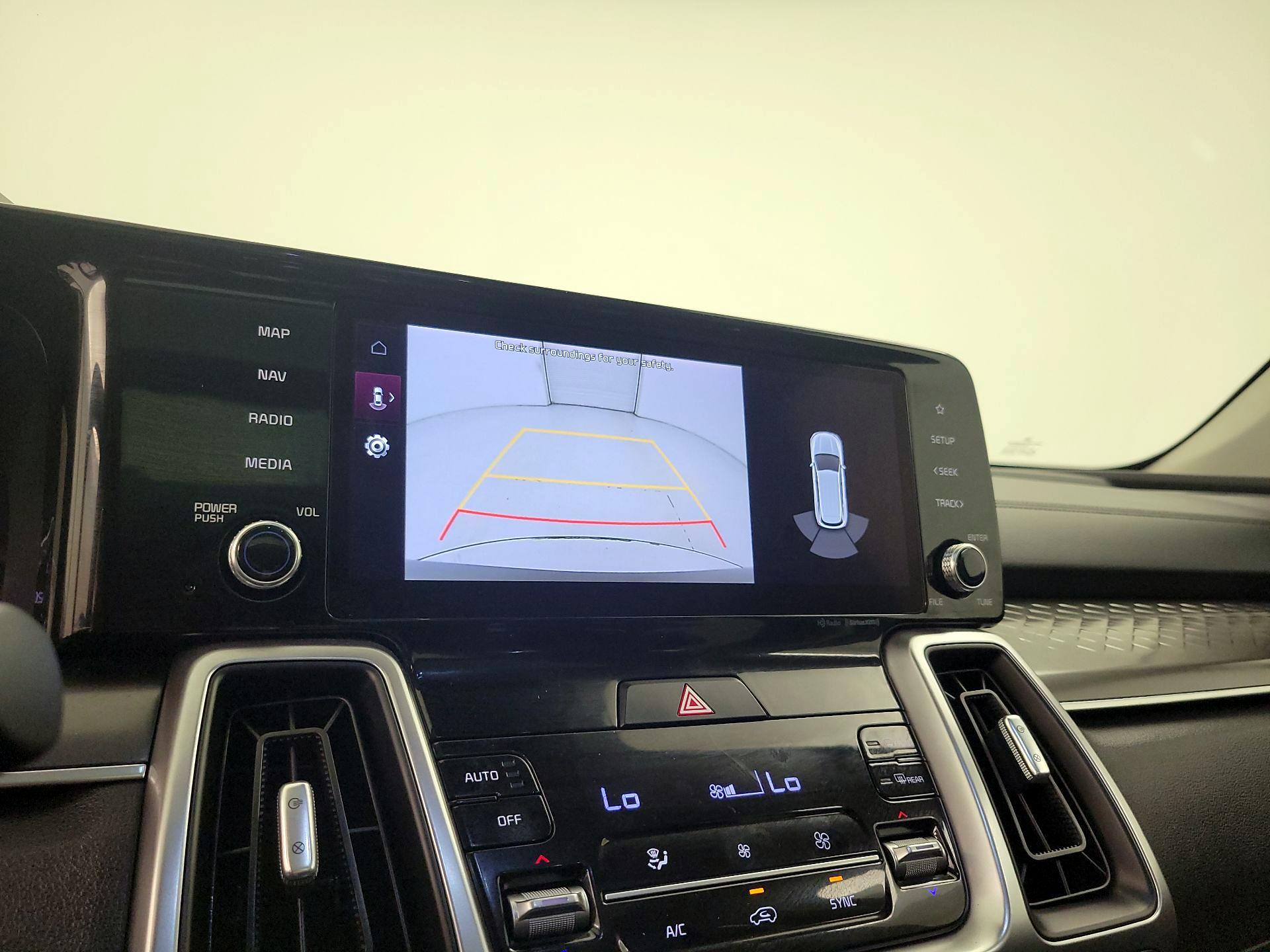 Thumbnail: 2022 Kia Sorento - 15