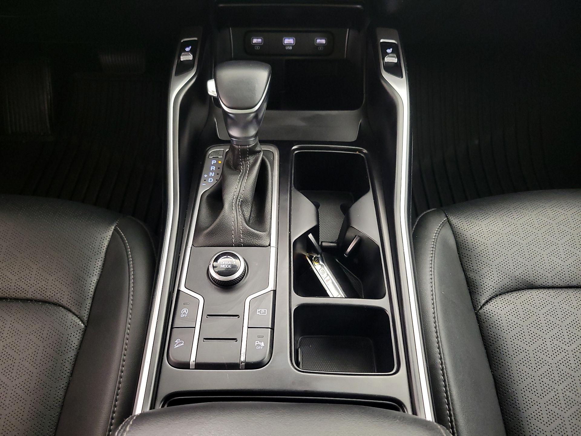 Thumbnail: 2022 Kia Sorento - 18