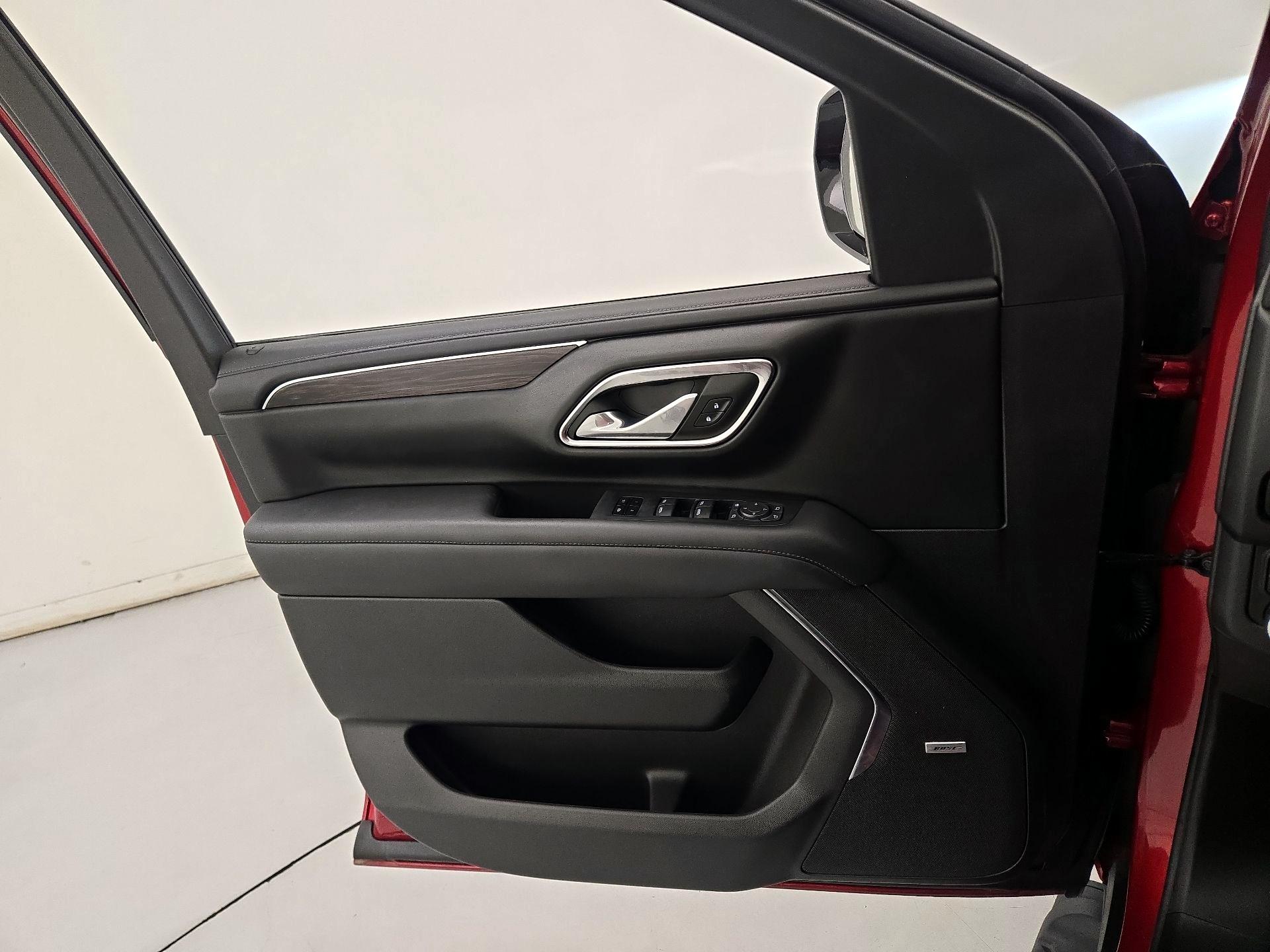 Thumbnail: 2024 Chevrolet Suburban - 12