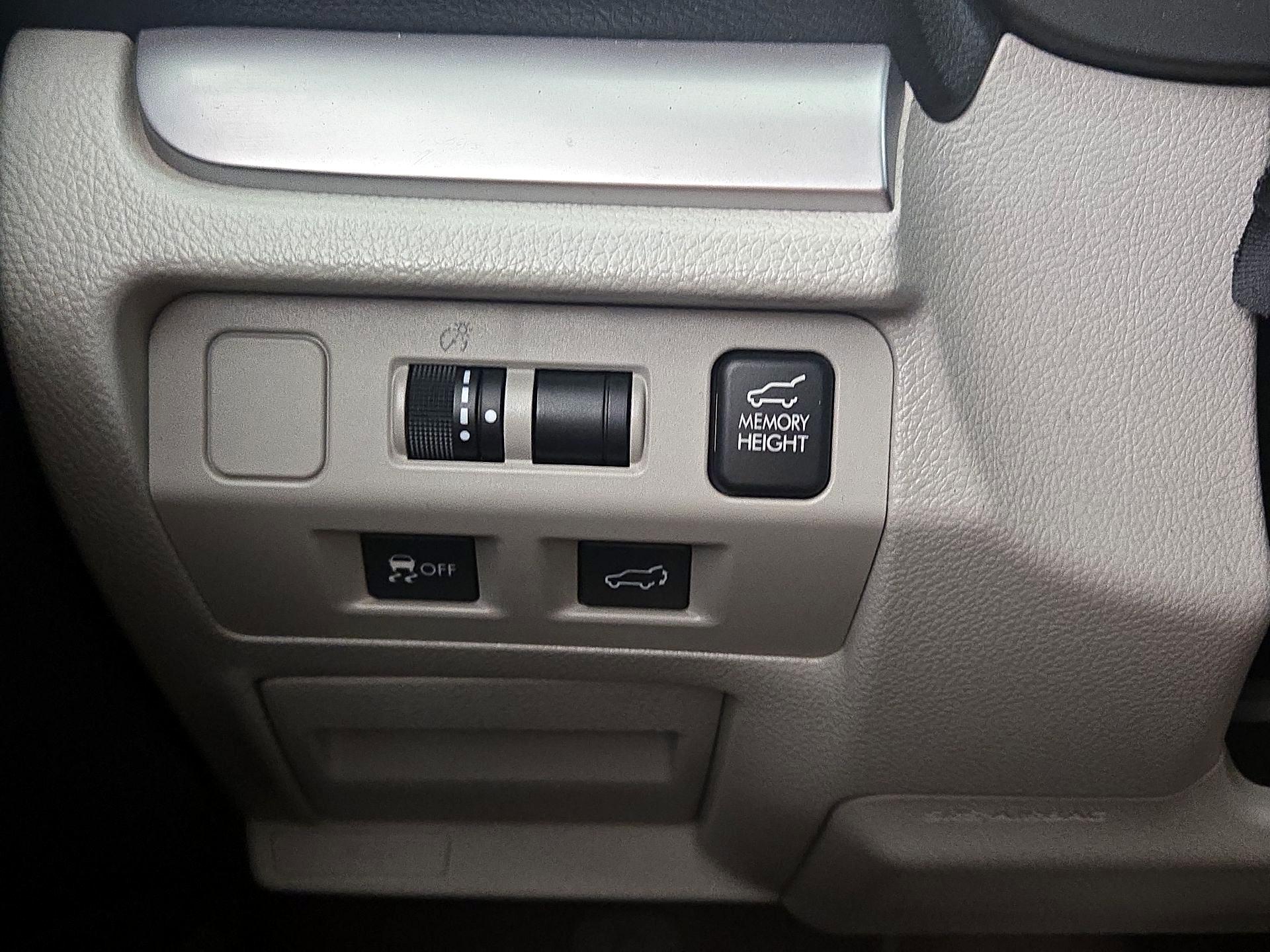 Thumbnail: 2016 Subaru Forester - 13