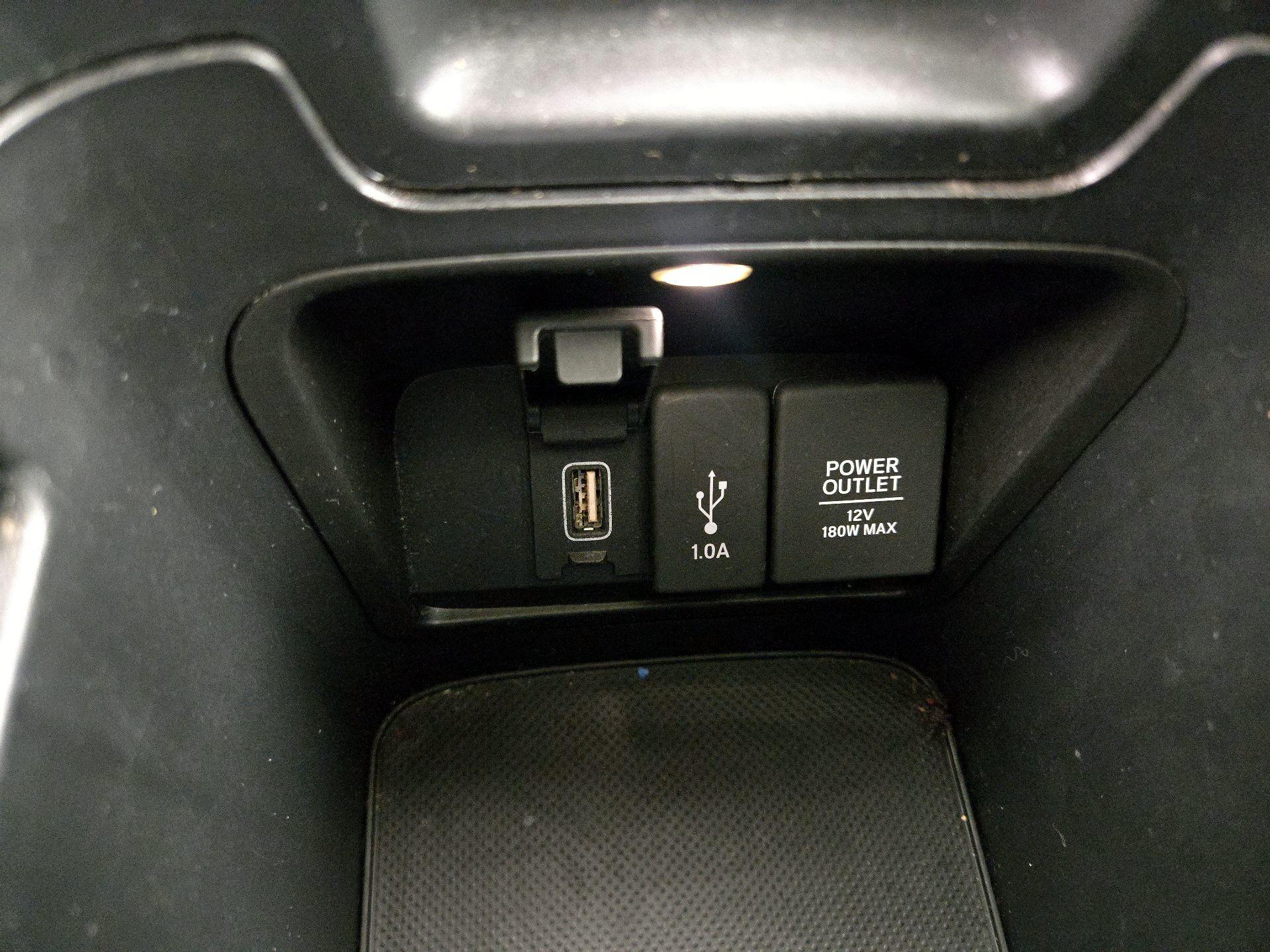 Thumbnail: 2019 Honda CR-V - 18