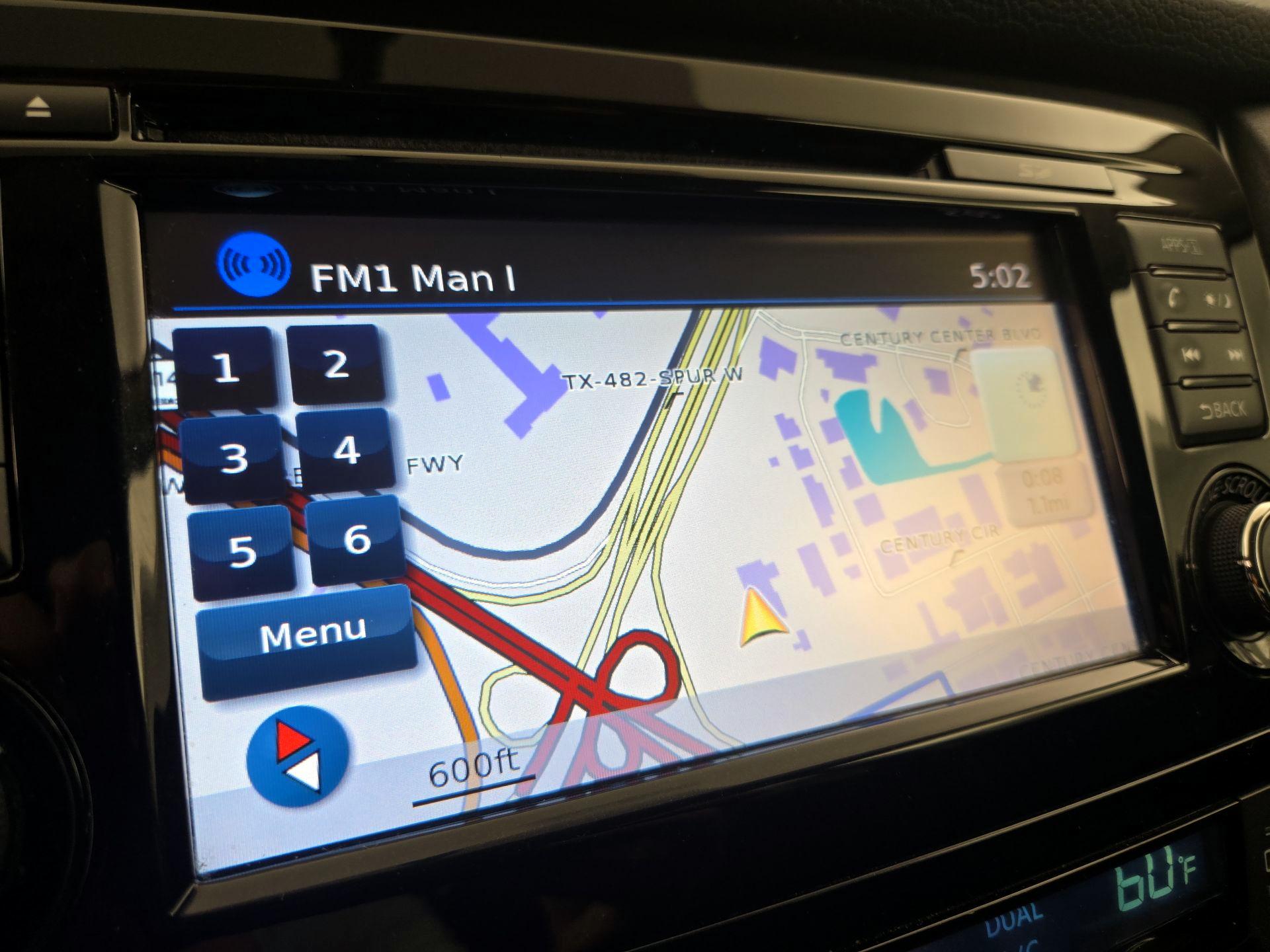 Thumbnail: 2017 Nissan Rogue - 14